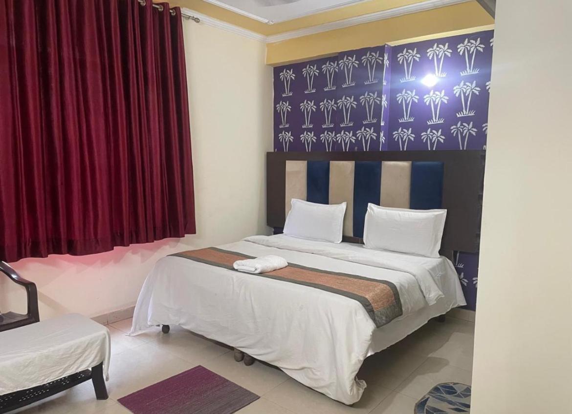 Hotel Airport By Family 3*