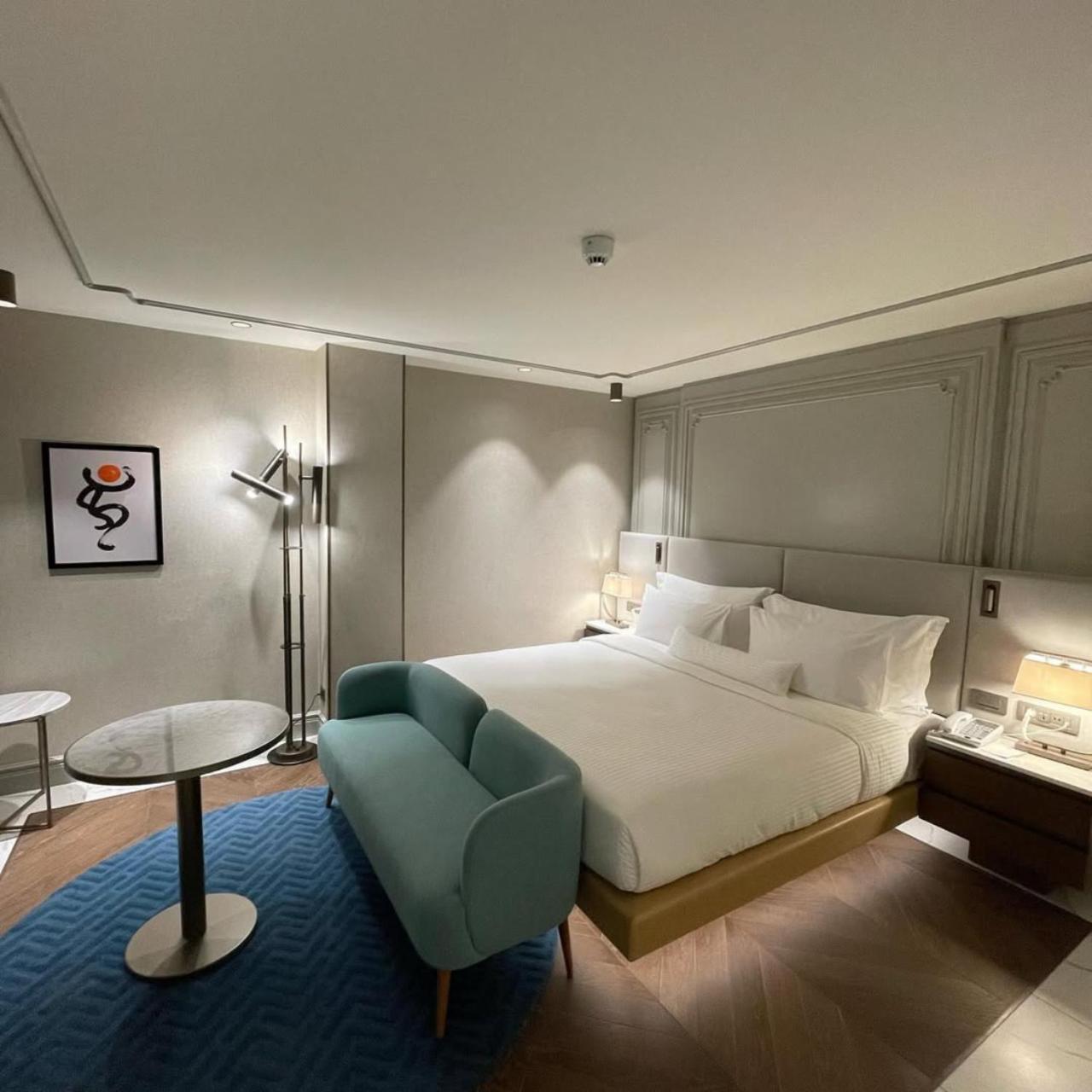 Pacific Delhi Hotel 4*