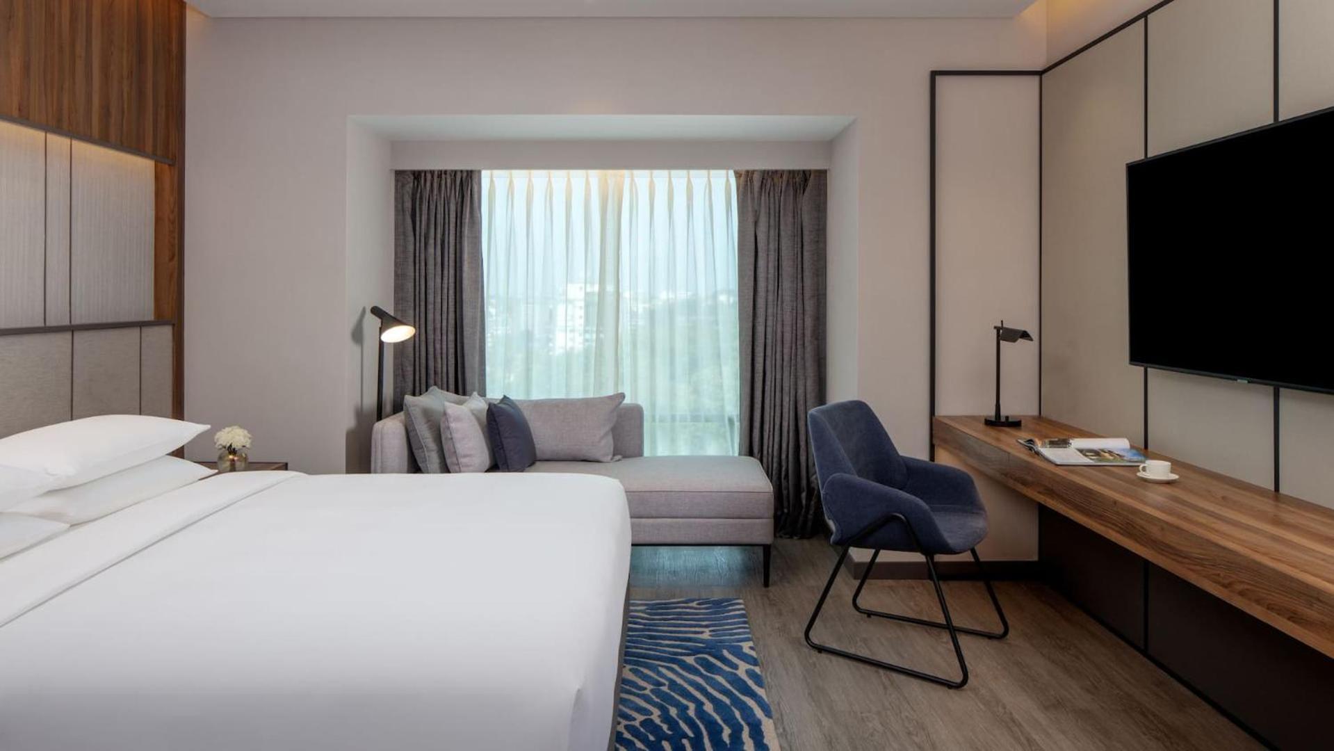 Grand Infinity Near Delhi Airport Hotel 4*