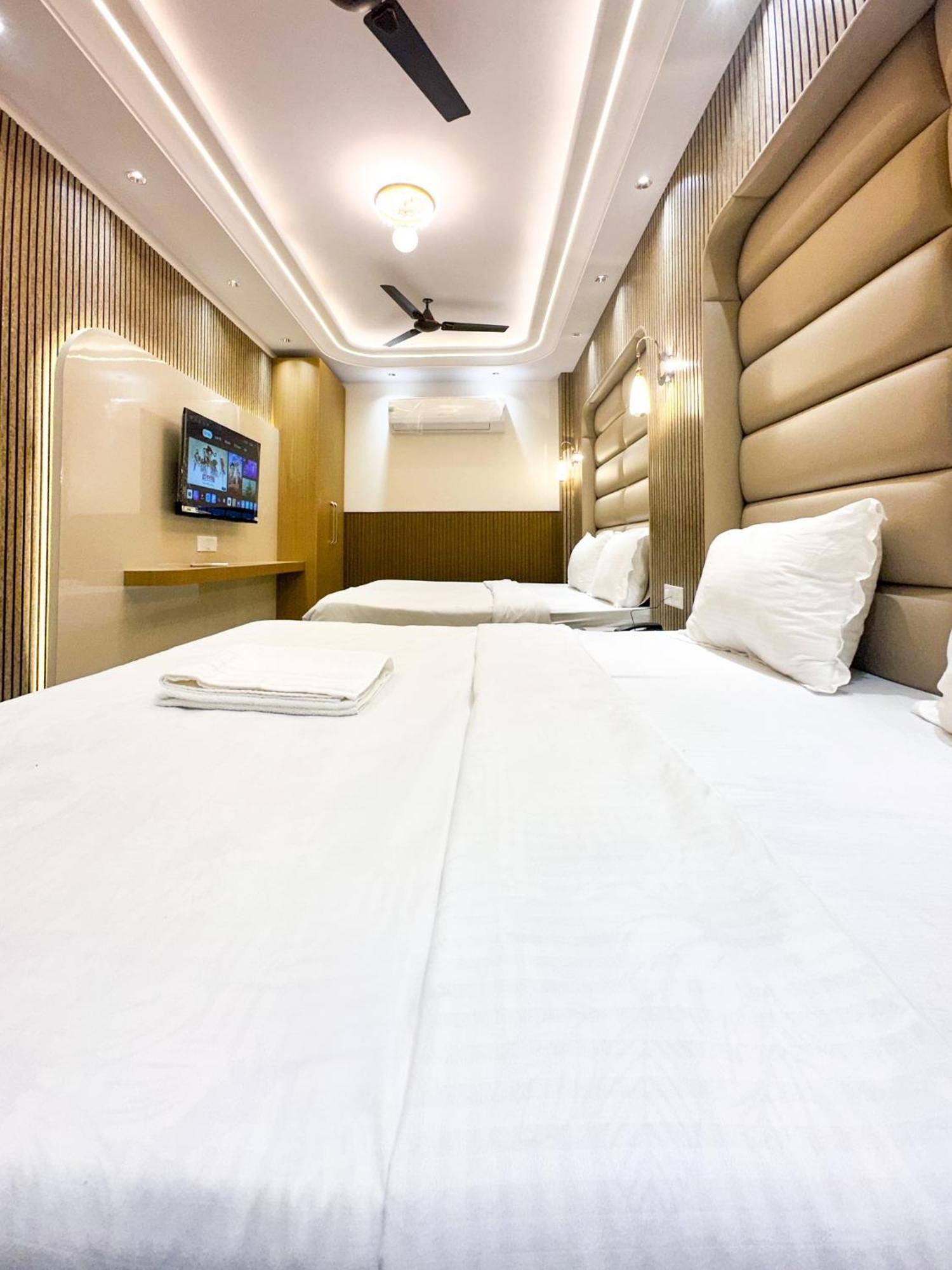Delhi Delight Premium 3*