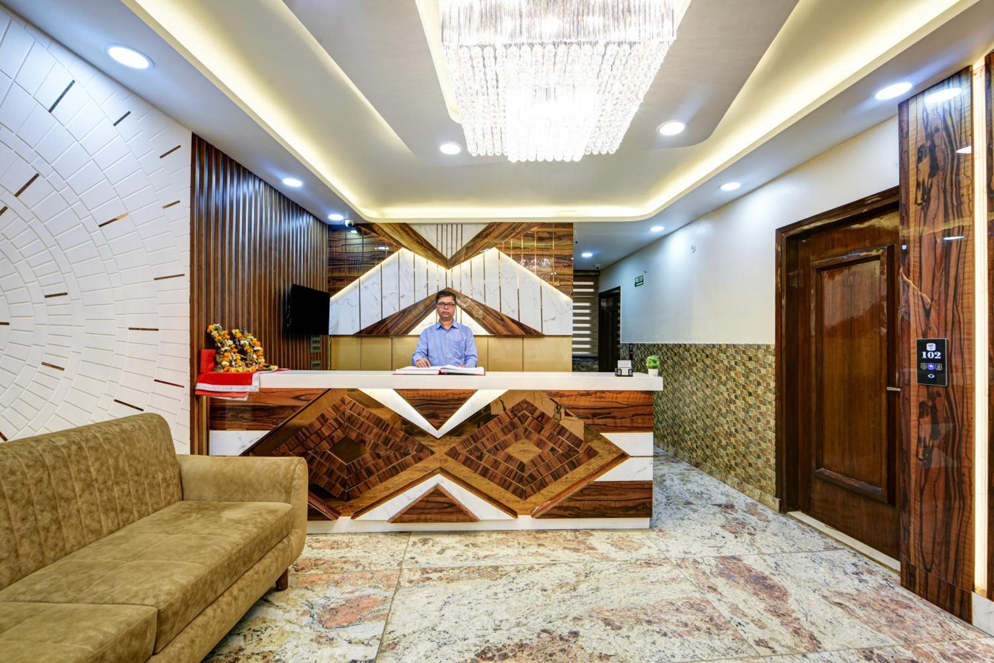 New Frontier - 2 Mins From Old Railway Station & Chandni Chowk Delhi (National Capital Territory of India)