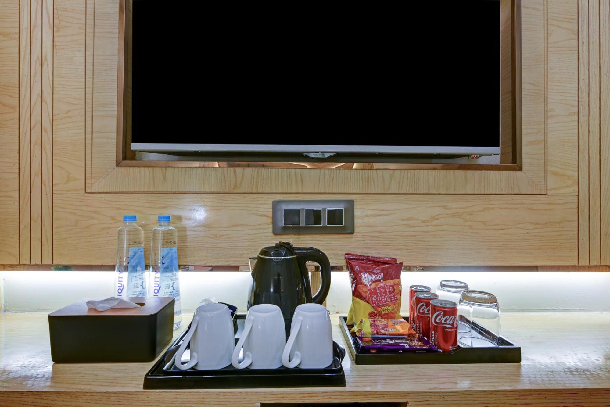 New Frontier - 2 Mins From Old Railway Station & Chandni Chowk Hotel 3*