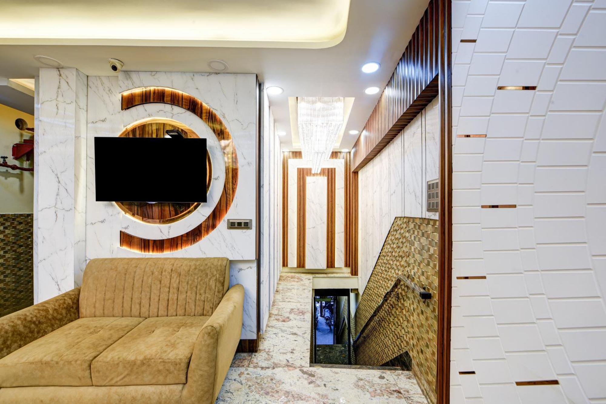 New Frontier - 2 Mins From Old Railway Station & Chandni Chowk Hotel Delhi (National Capital Territory of India)