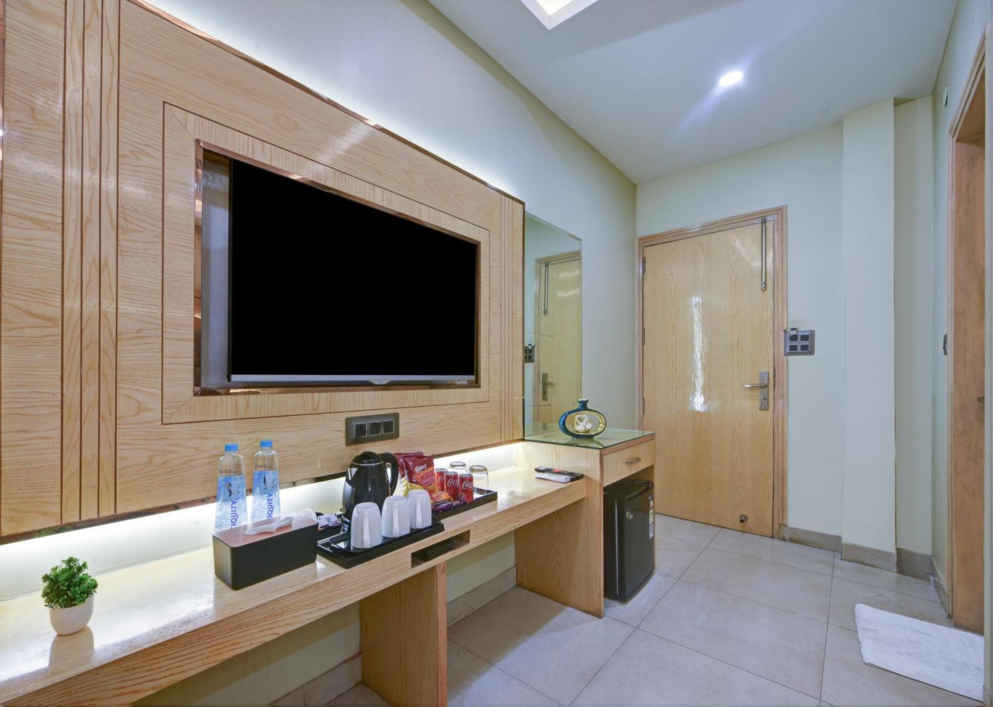 New Frontier - 2 Mins From Old Railway Station & Chandni Chowk Hotel Delhi (National Capital Territory of India)