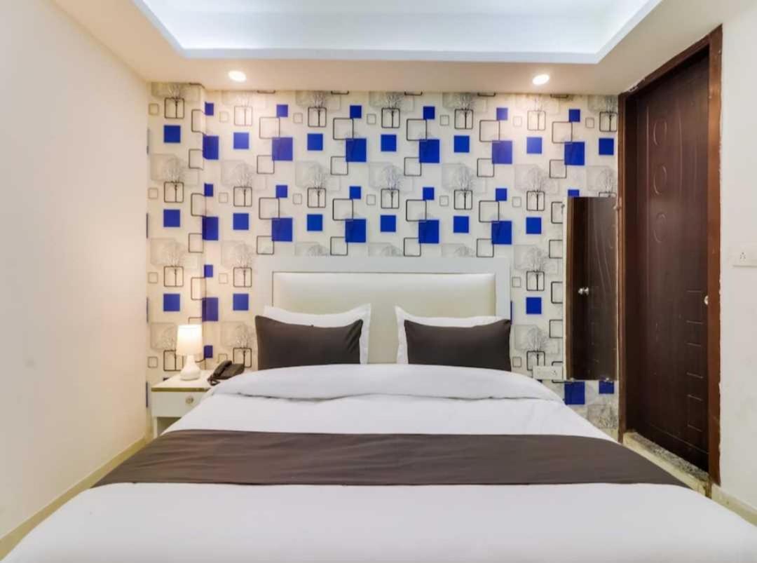 O Galaxy Hotel