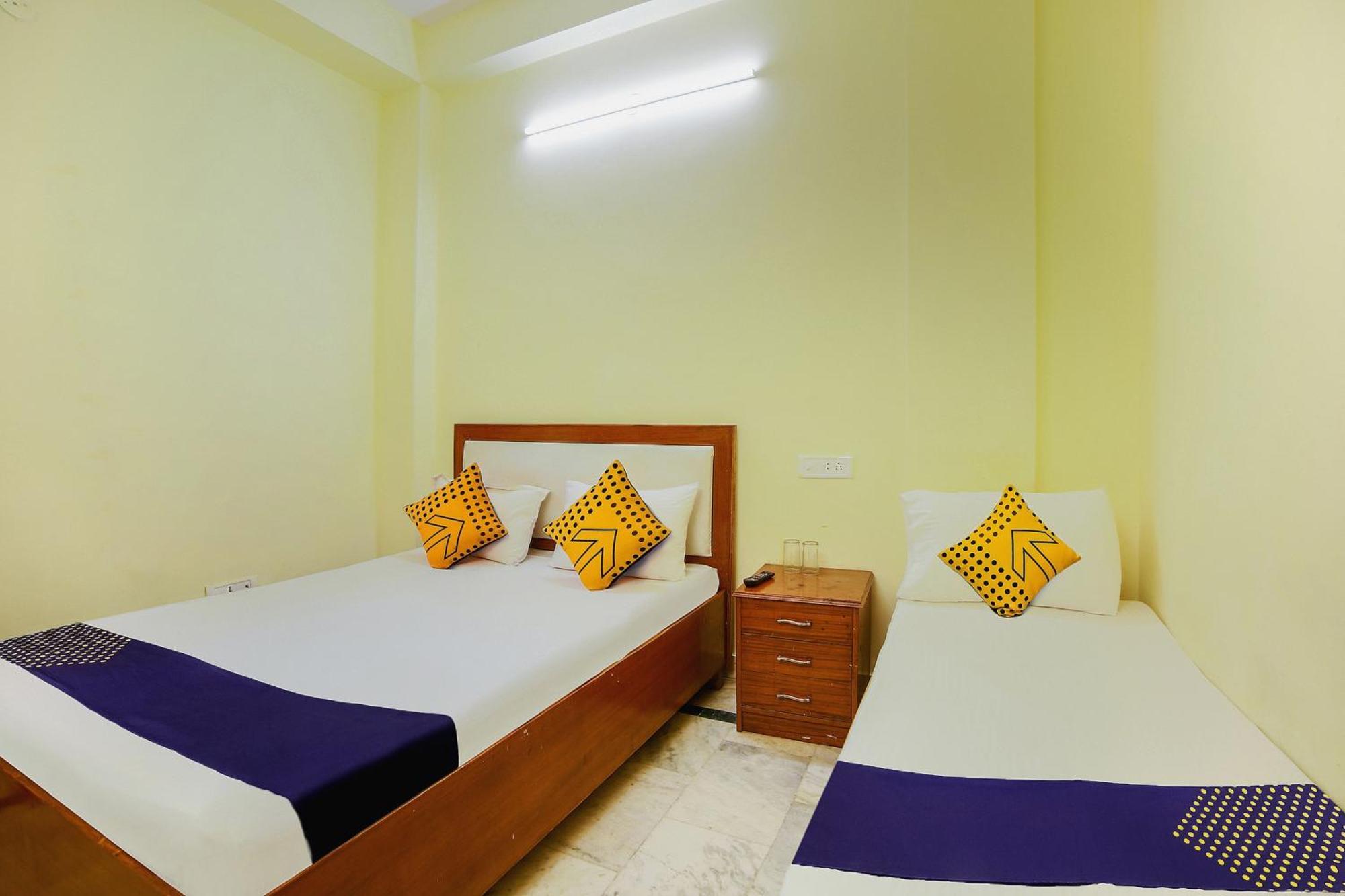 Hotel Om Paharganj Hotel 4*