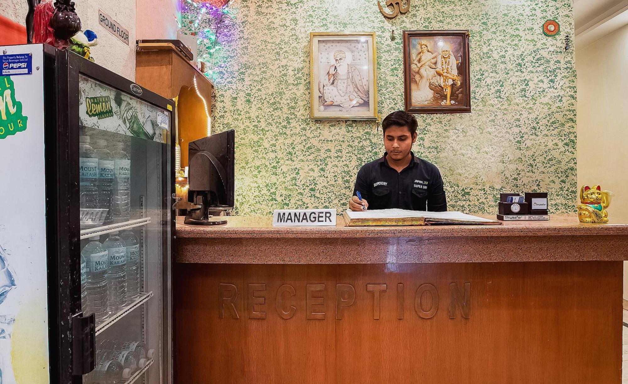 Hotel Om Paharganj 4* Nova Deli