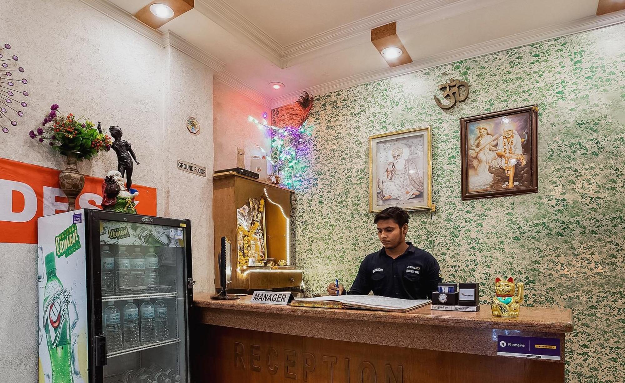 Hotel Om Paharganj Nova Deli