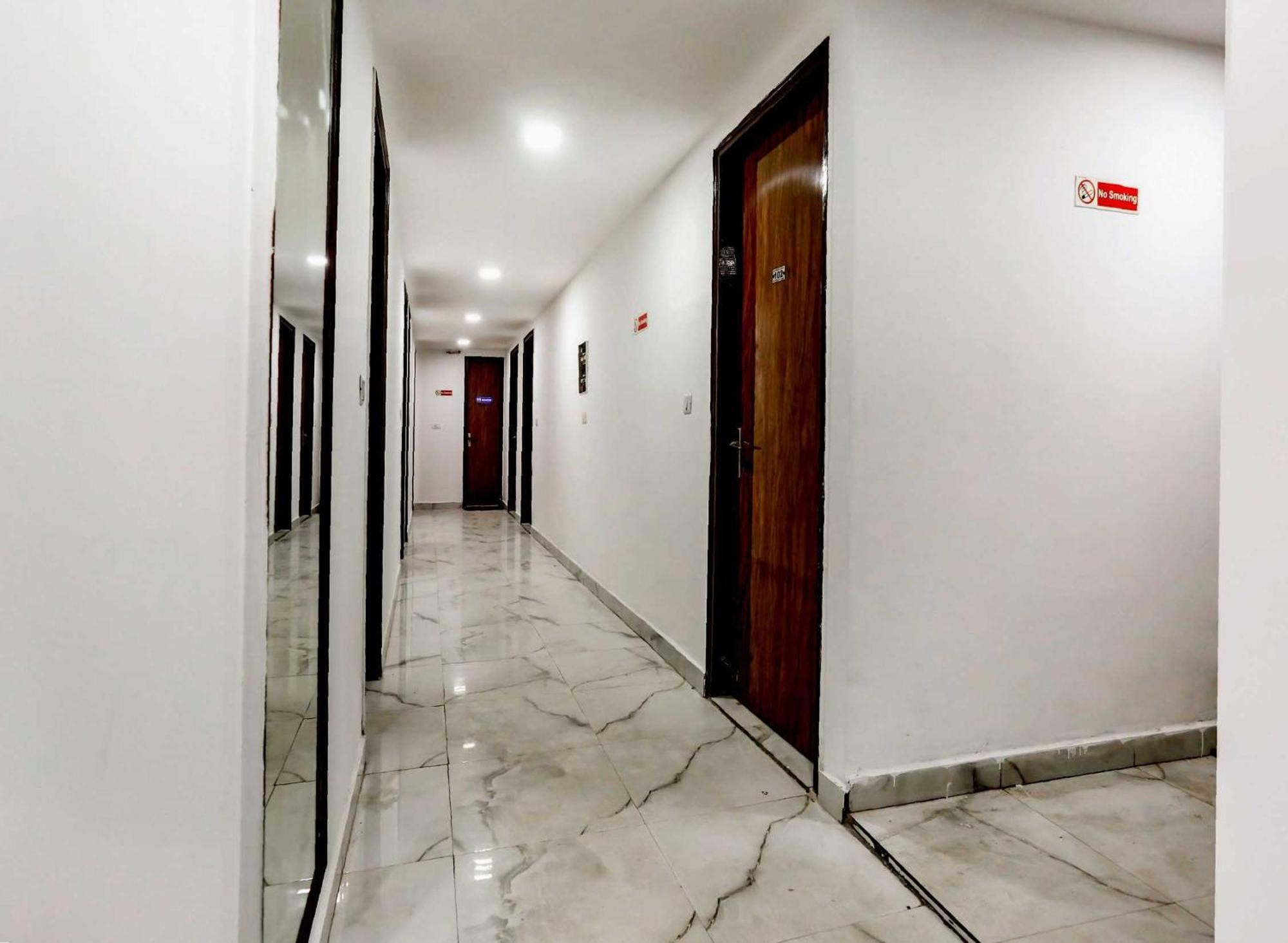 Apartamento O Gour Near Lotus Temple