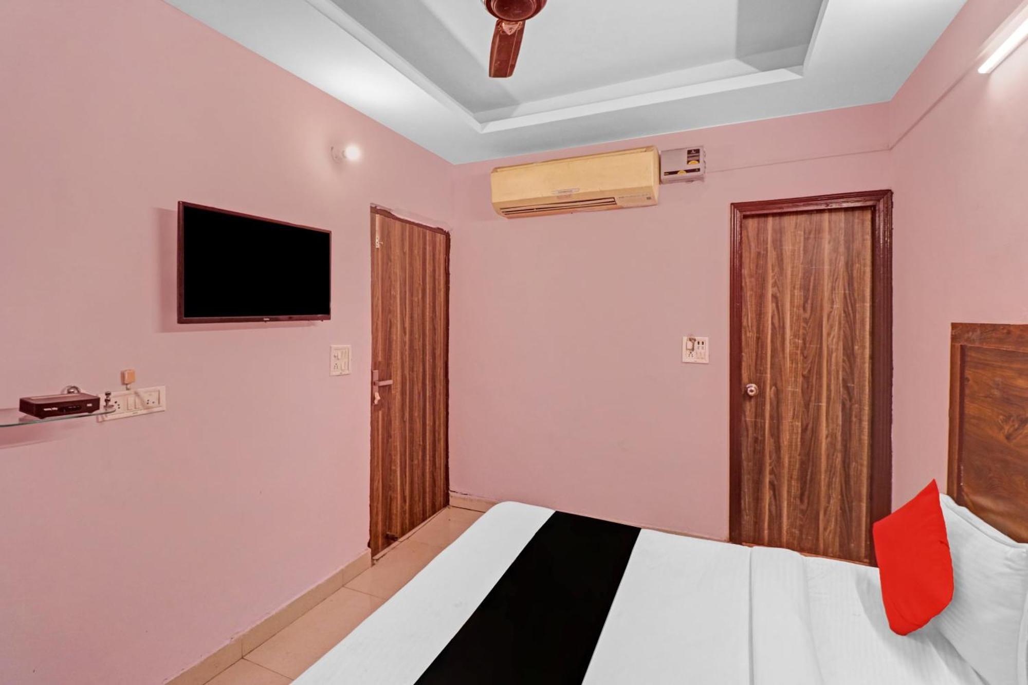 O Cherry Hotel New Delhi