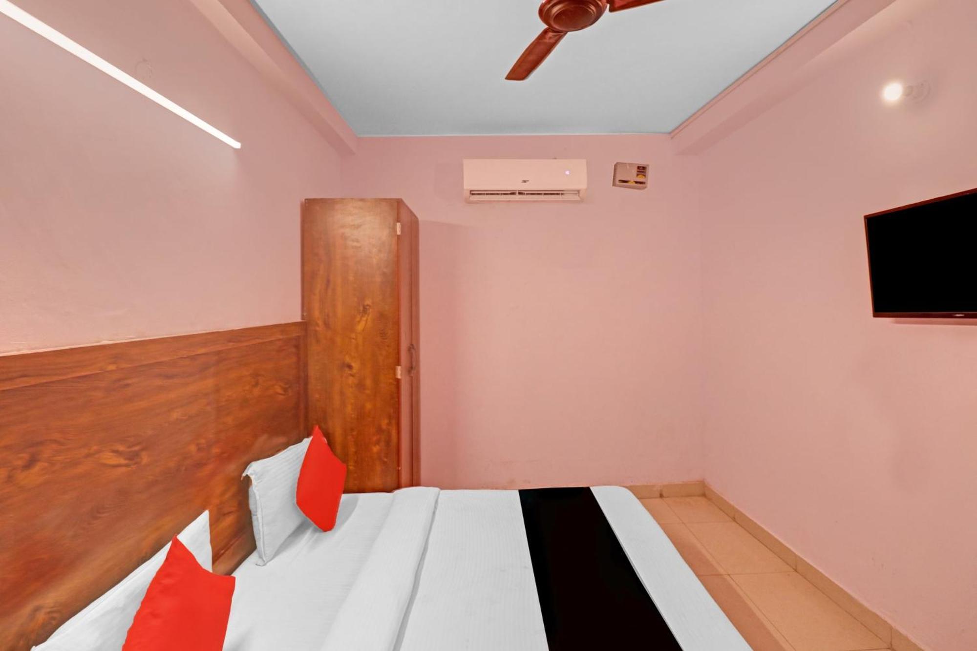 Hotel O Cherry New Delhi