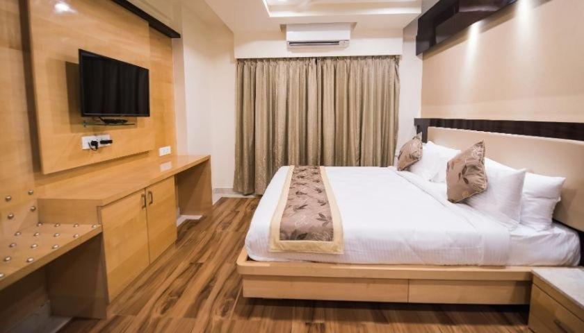 Crystal Plaza Delhi Airport Bed & Breakfast *
