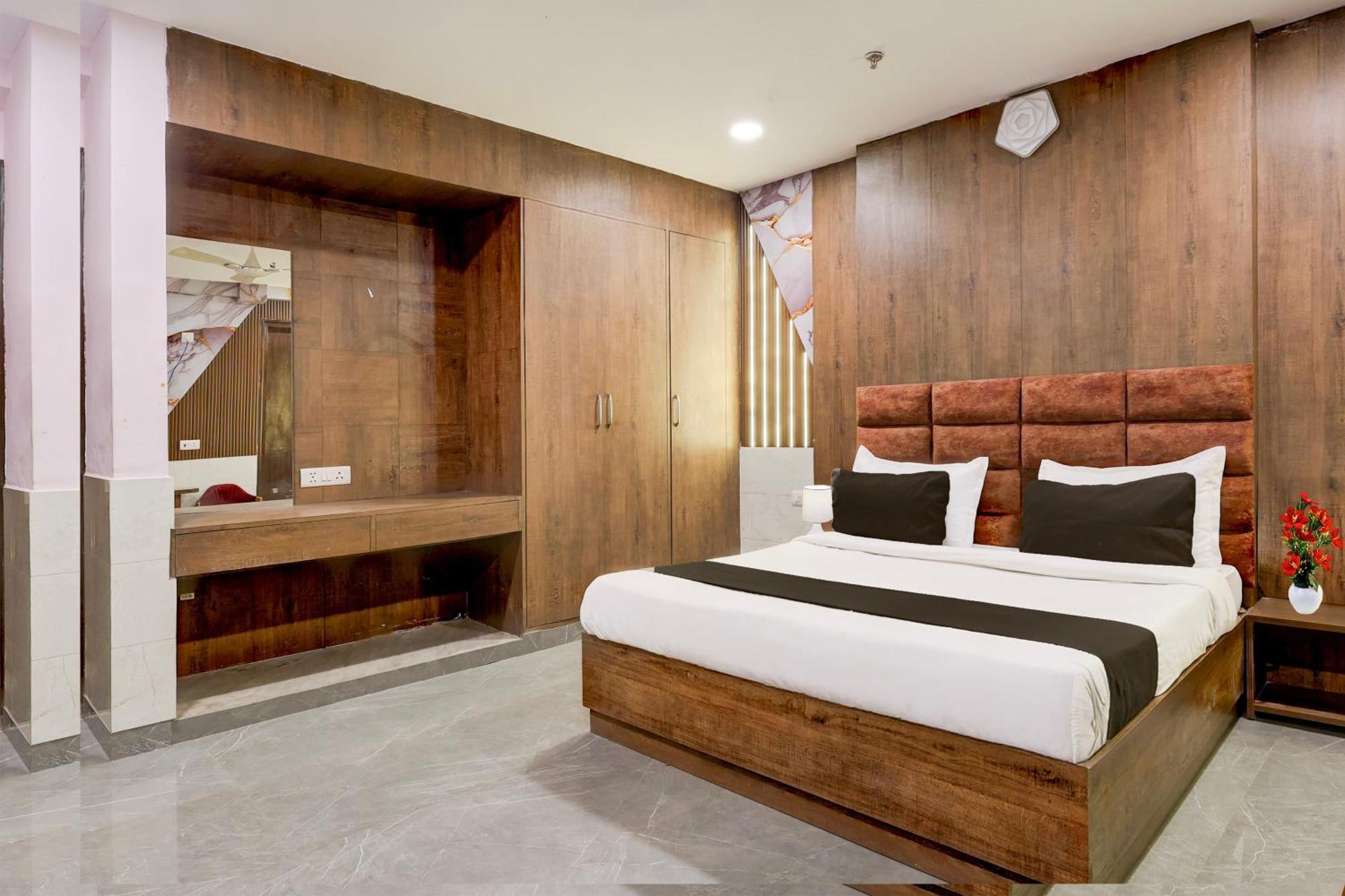 Super O Alipur 3* Narela