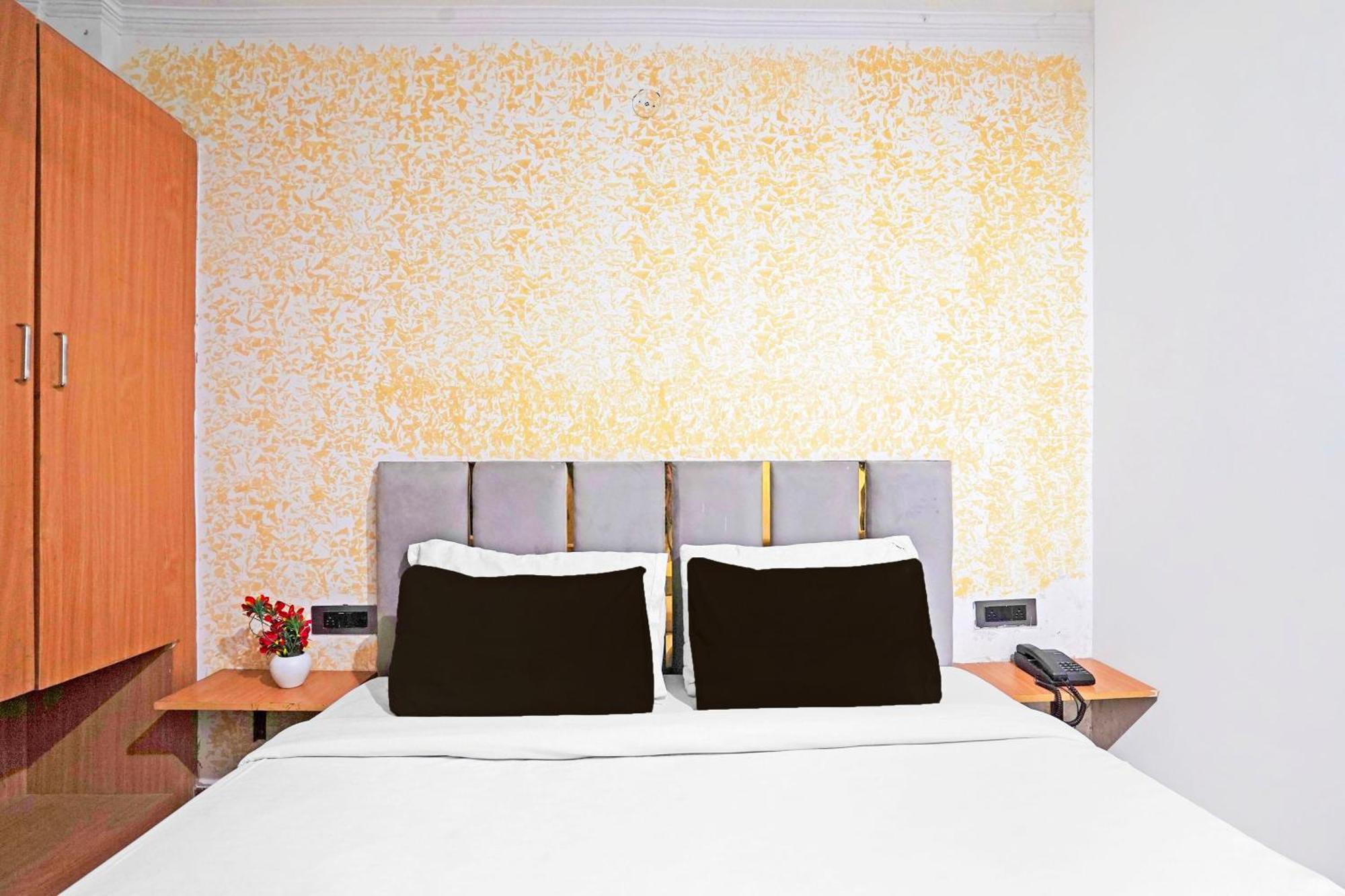 Hotel Twamev Residency 4*