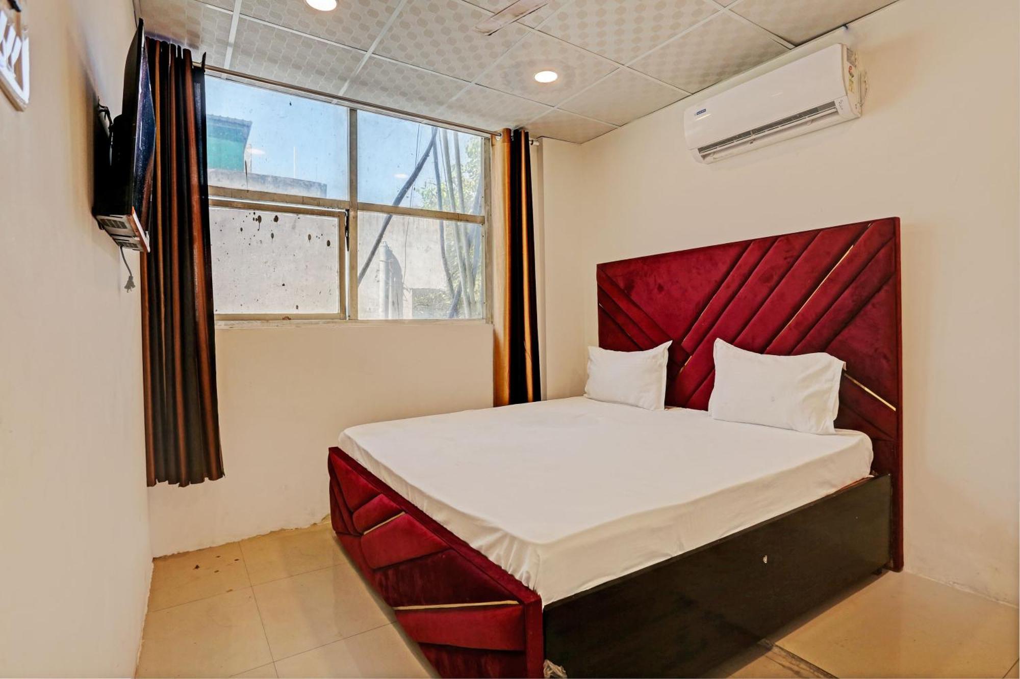 Hotel Silver Key
