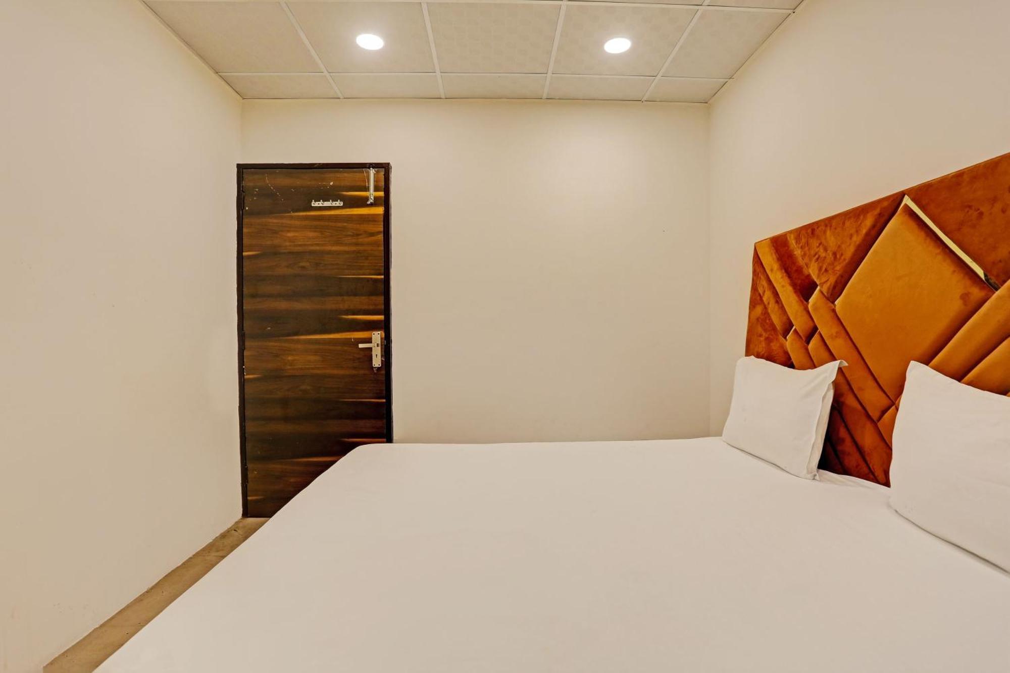 Silver Key Hotel