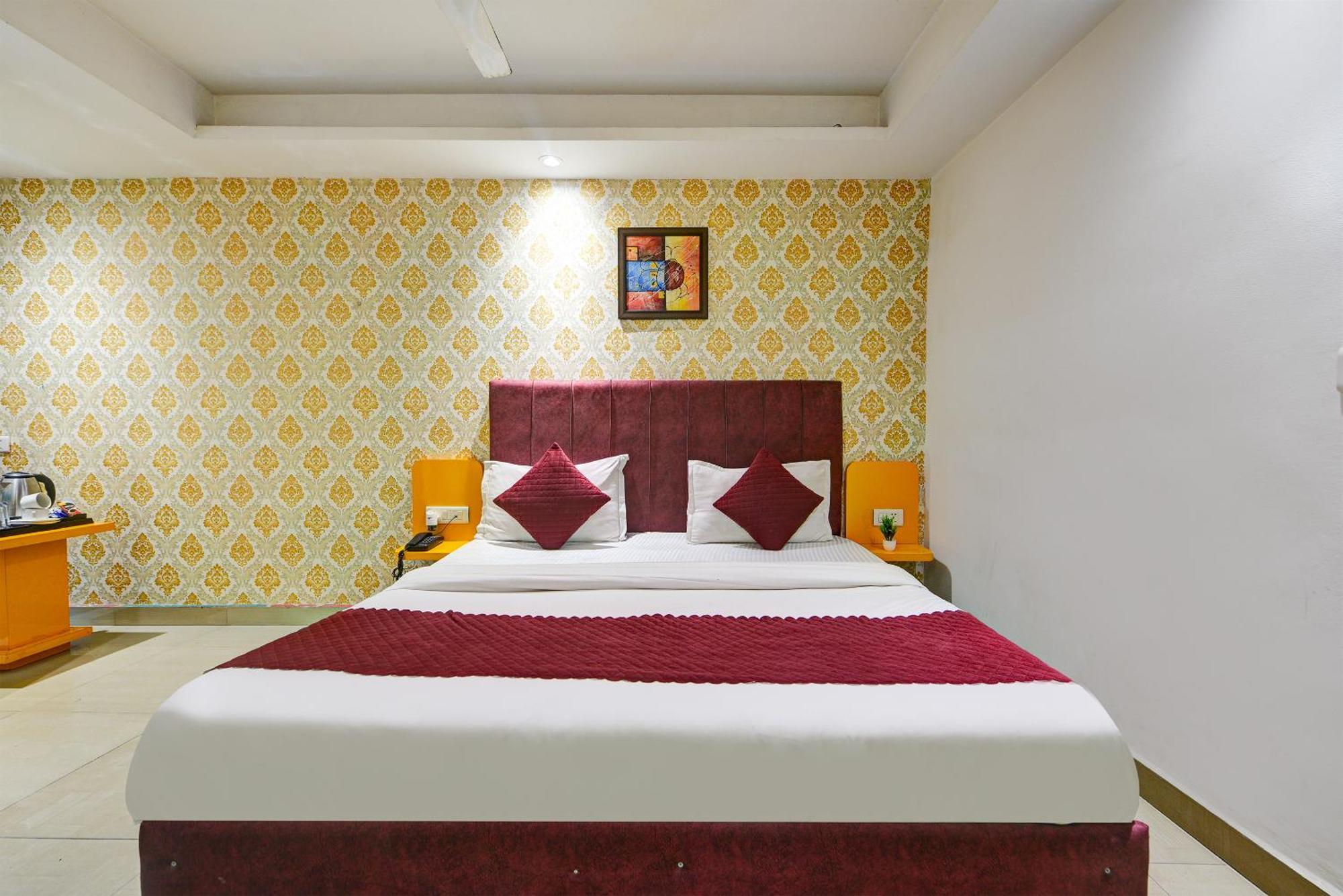 Happy Delhi Airport Hotel New Delhi