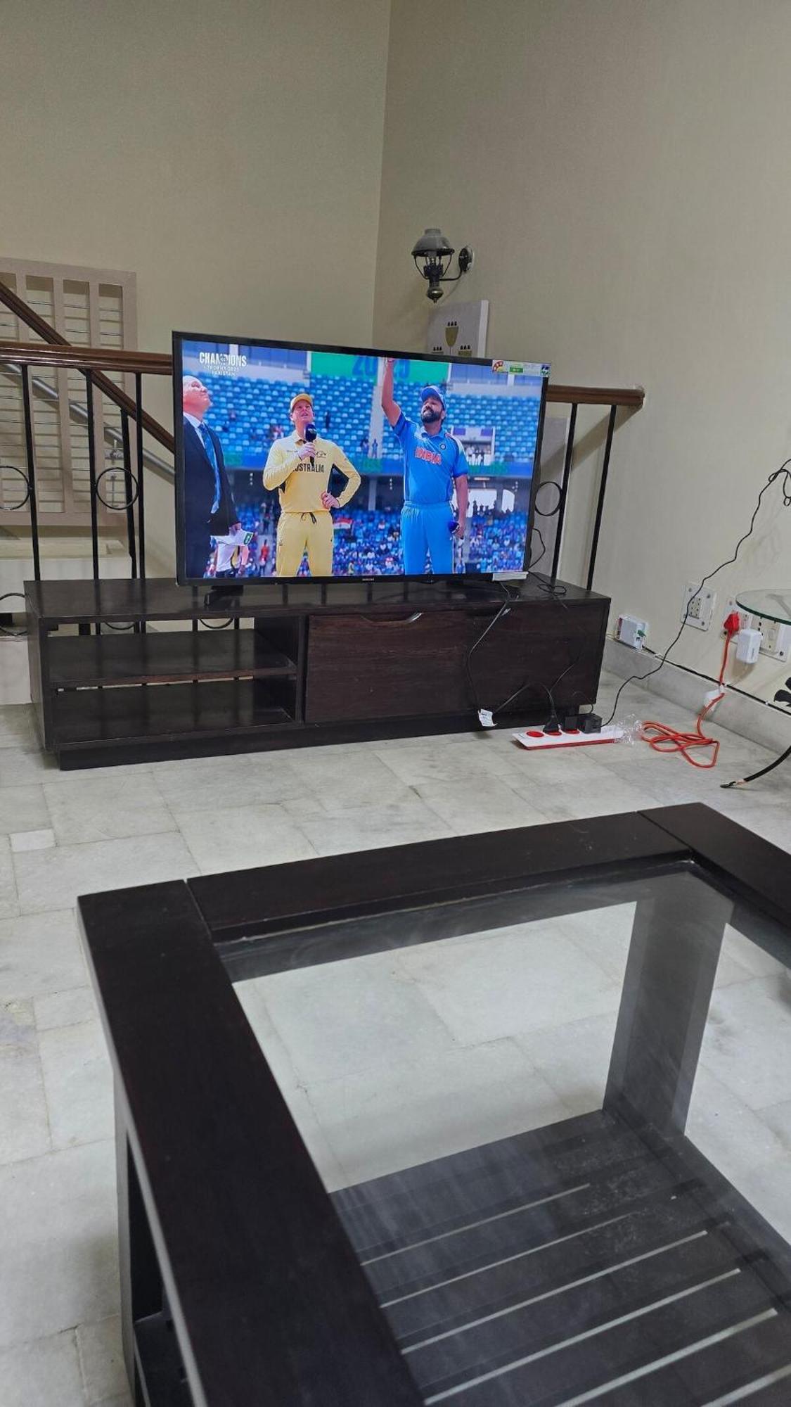 Apartment Urban Haven Private Floor Cr Park Gk2 New Delhi