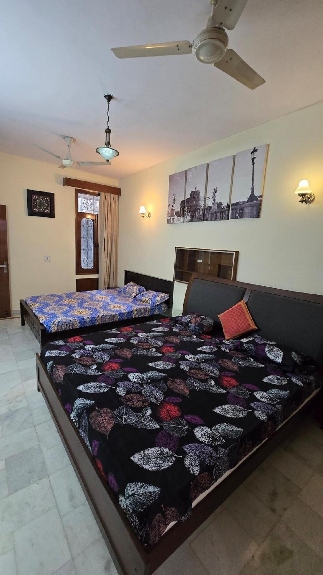 Urban Haven Private Floor Cr Park Gk2 Apartment New Delhi