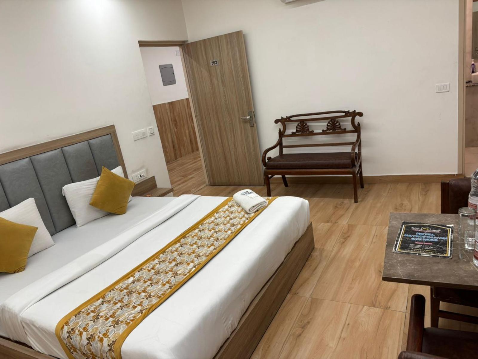 The Metropolitan Igi Airport Hotel 4*