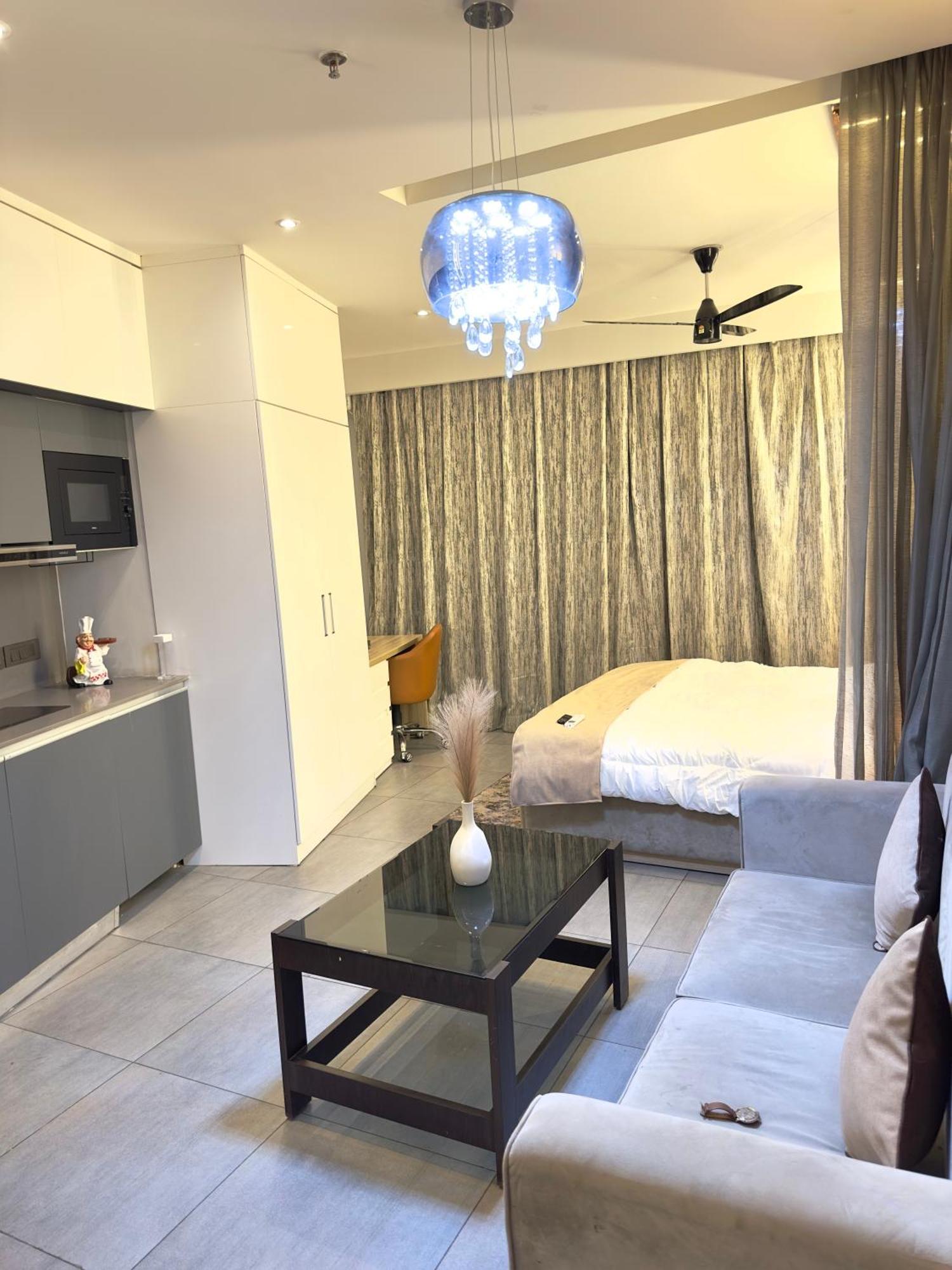 Elysian Apartment *