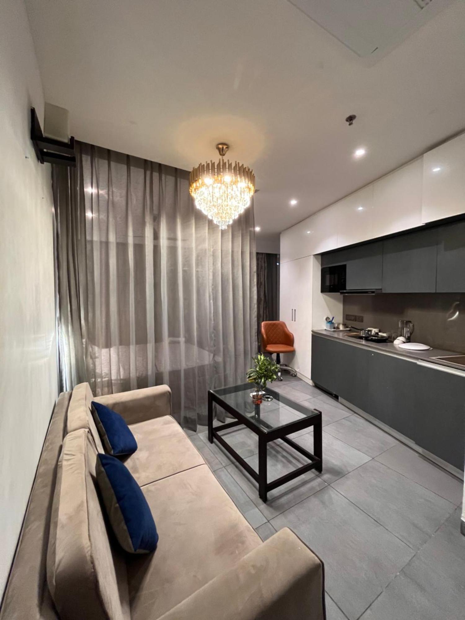 Supernova Noida Apartment New Delhi
