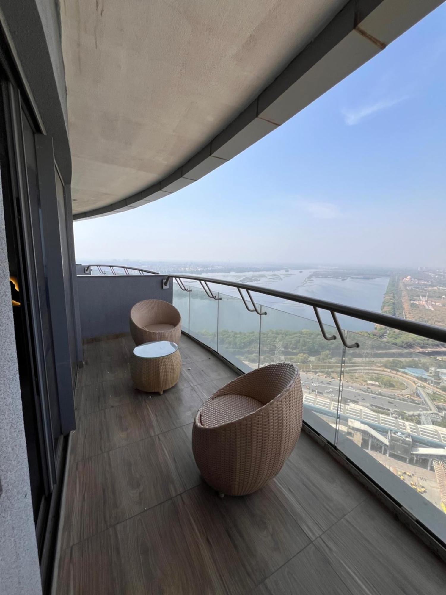 Supertech Supernova Noida Apartment New Delhi