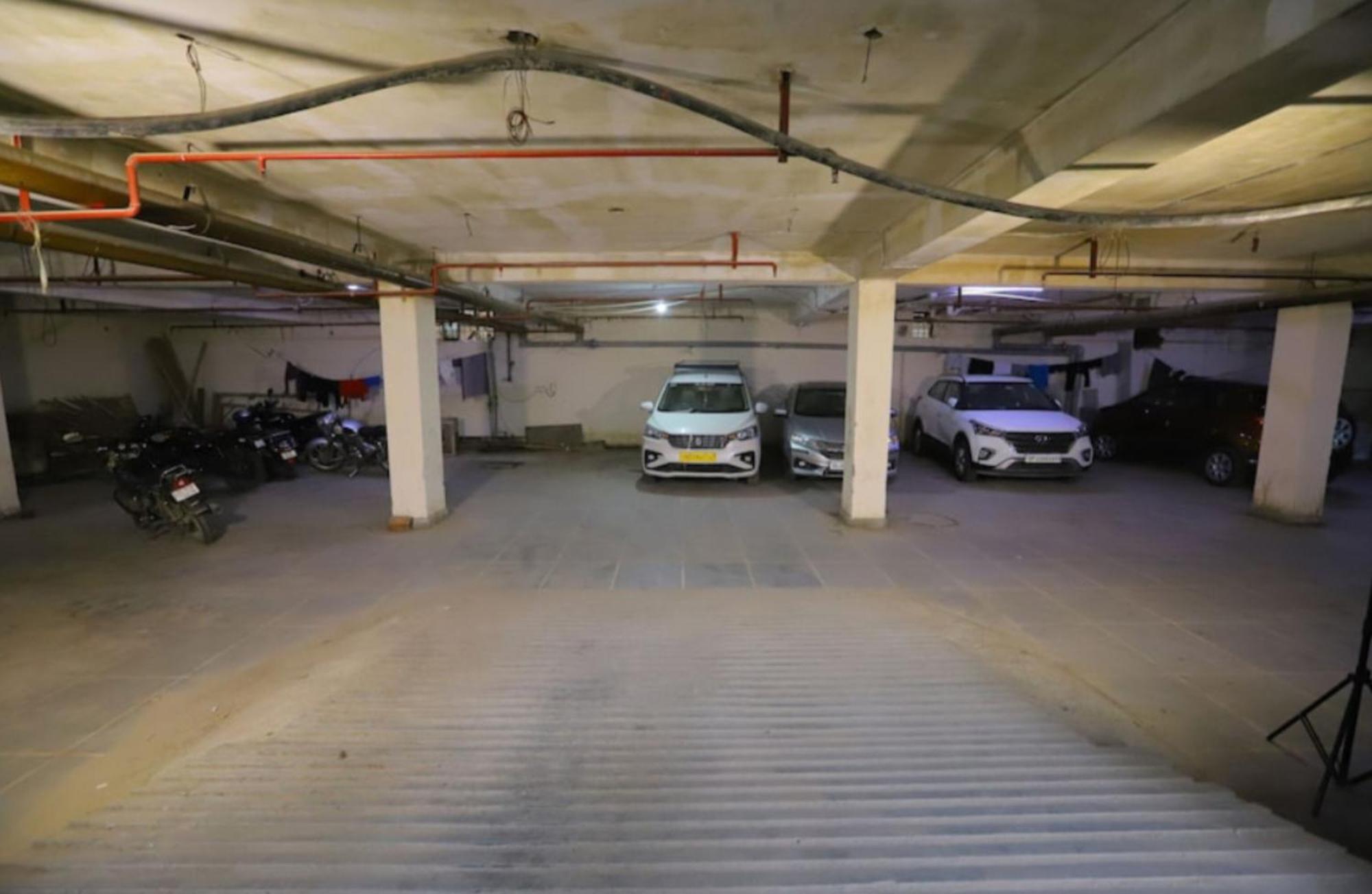 Hotel Stanley-Near Delhi Airport