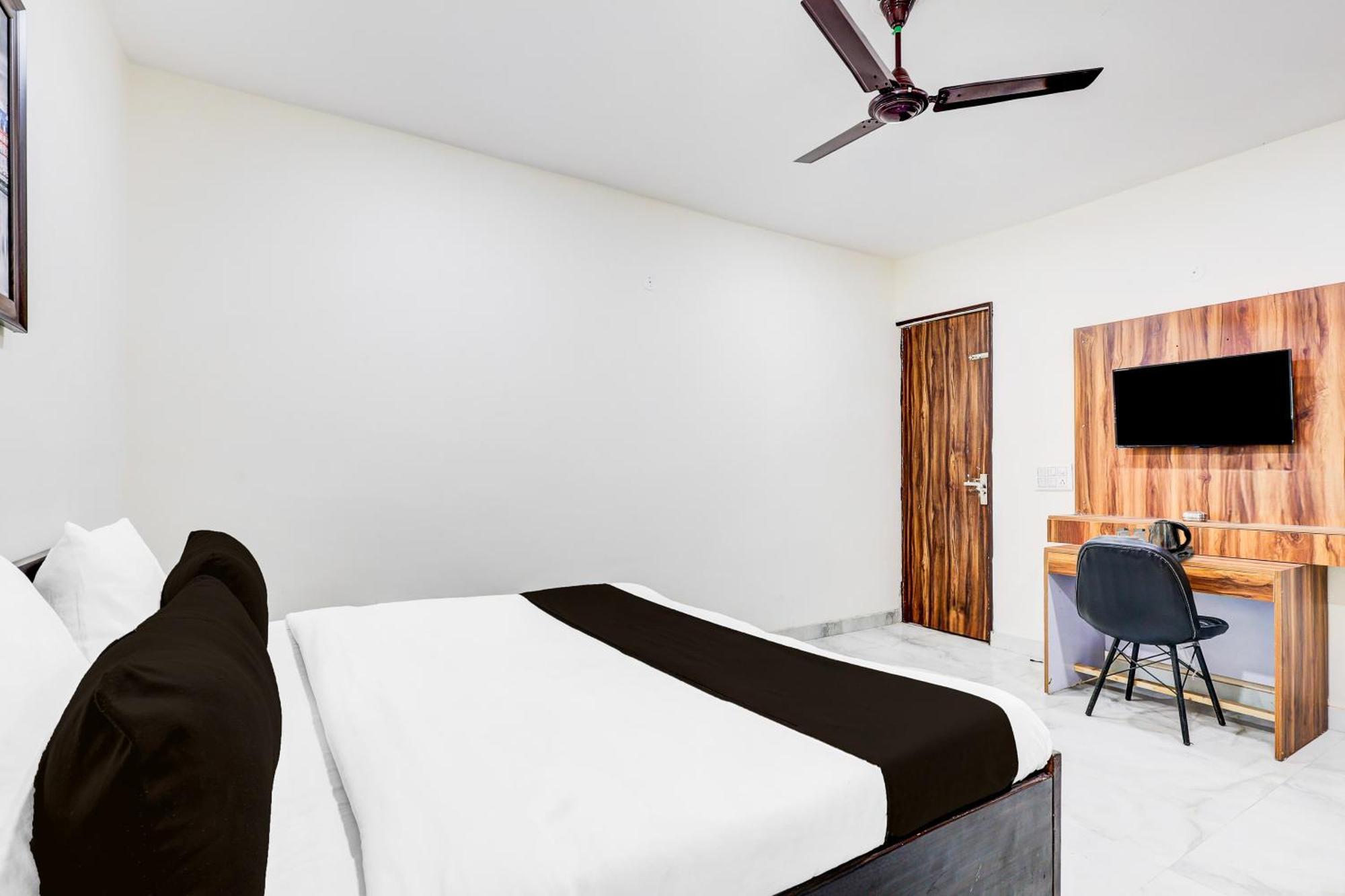Super O Sector 25 Near Iskcon Temple Formerly Amazing House Hotel New Delhi