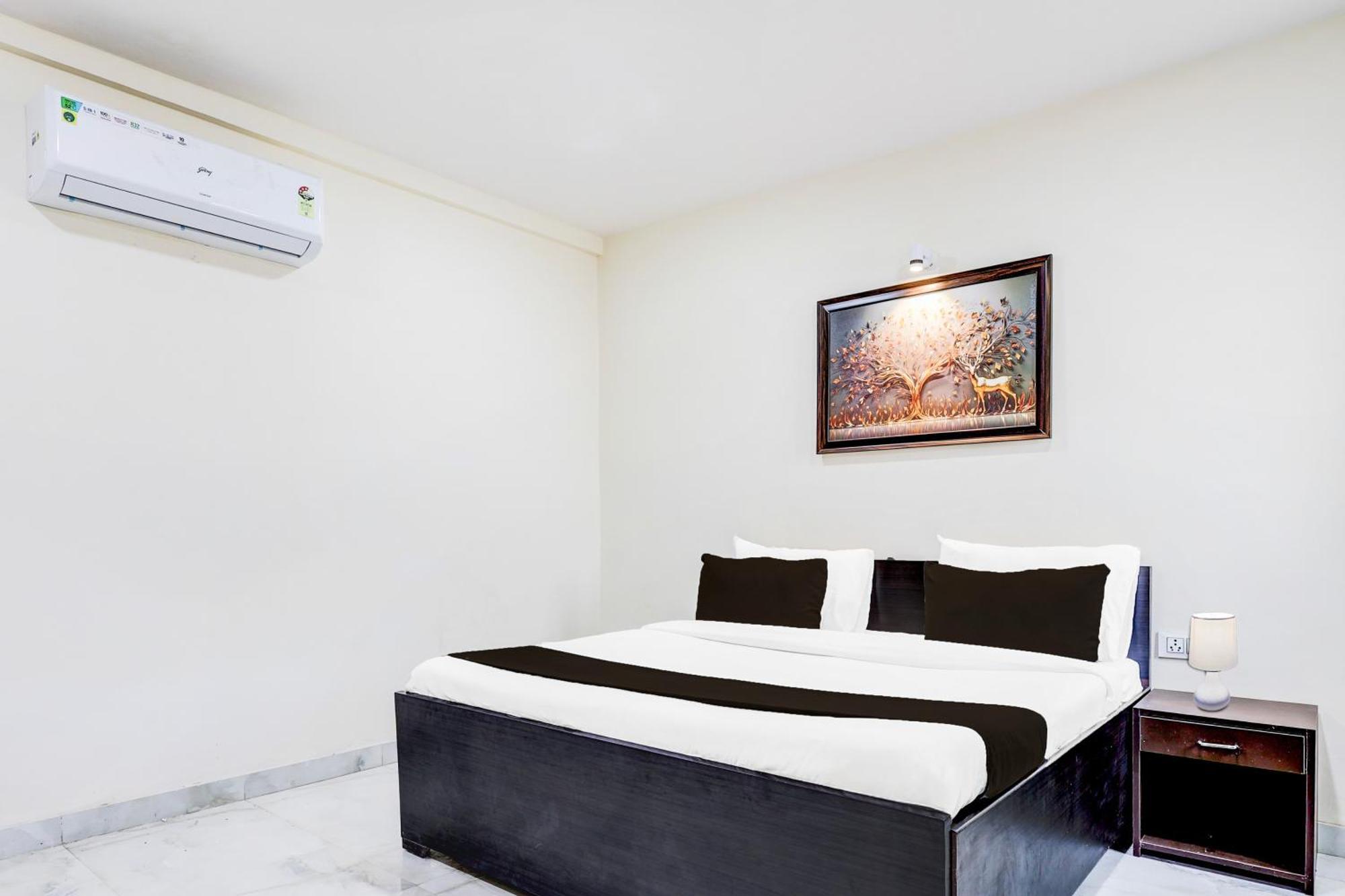Hotel Super O Sector 25 Near Iskcon Temple Formerly Amazing House *