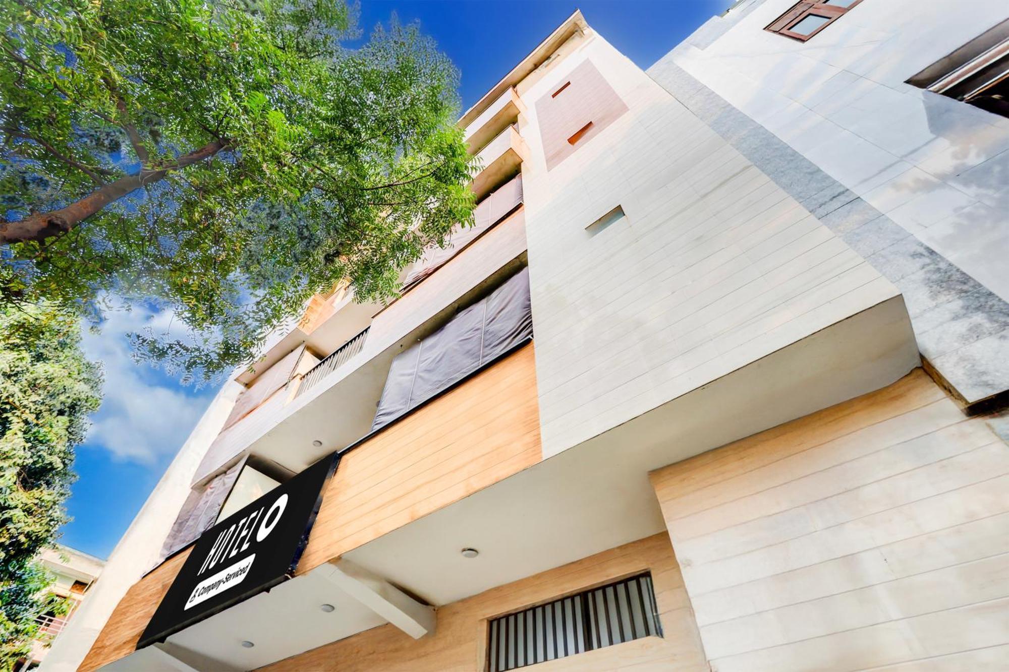 Super O Sector 25 Near Iskcon Temple Formerly Amazing House Hotel *