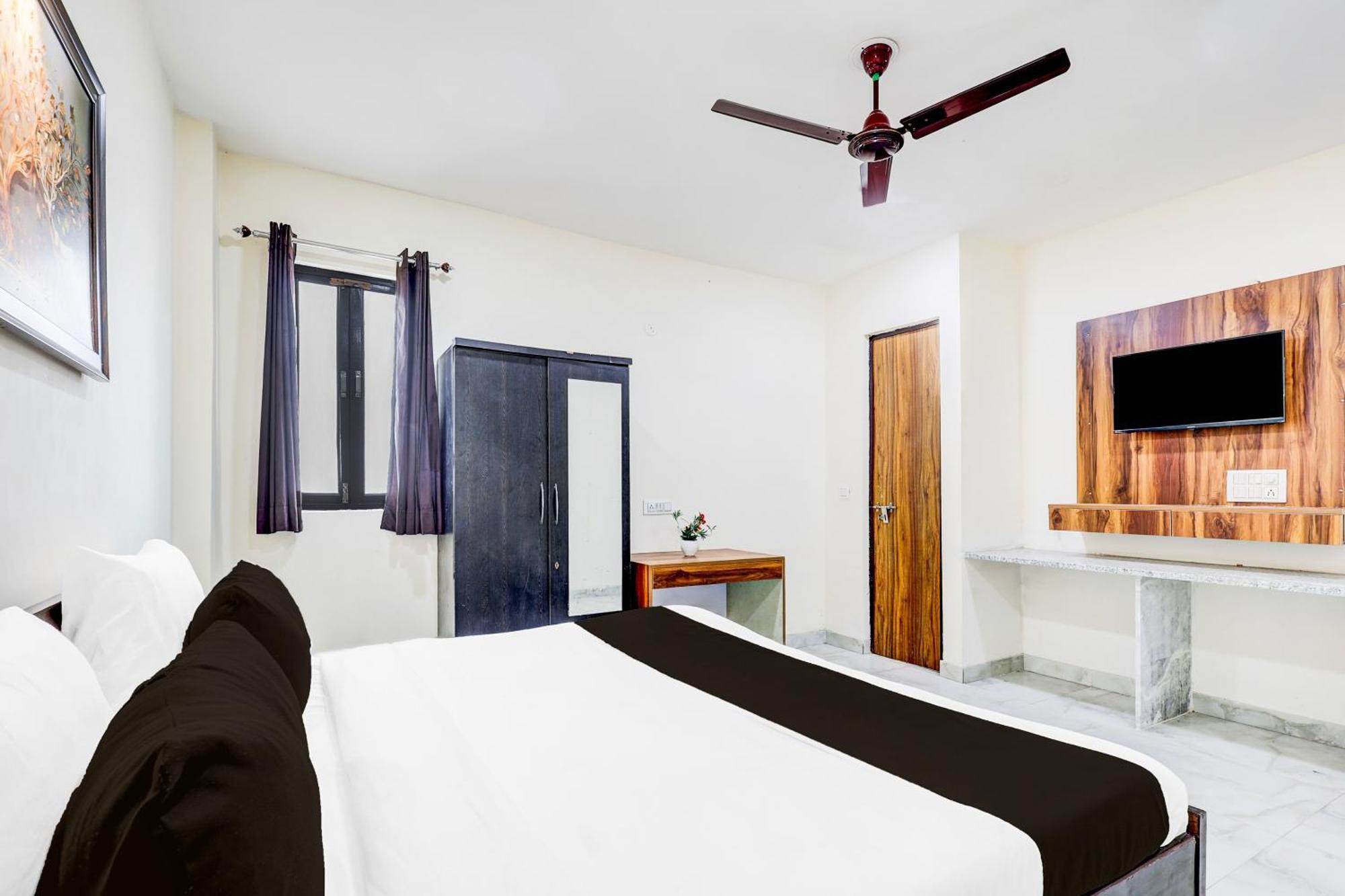 Super O Sector 25 Near Iskcon Temple Formerly Amazing House Hotel