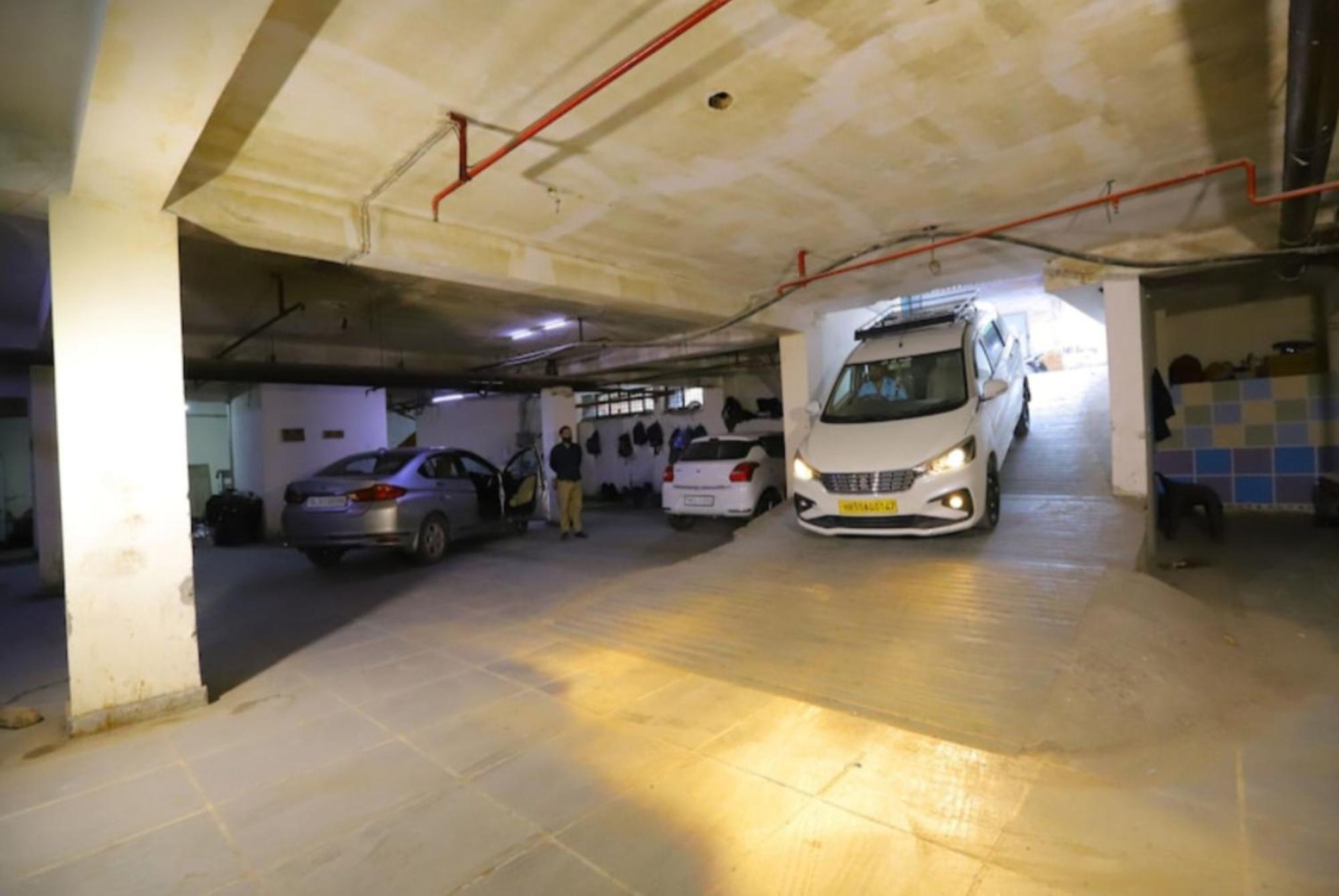 Hotel Stanley-Near Delhi Airport New Delhi