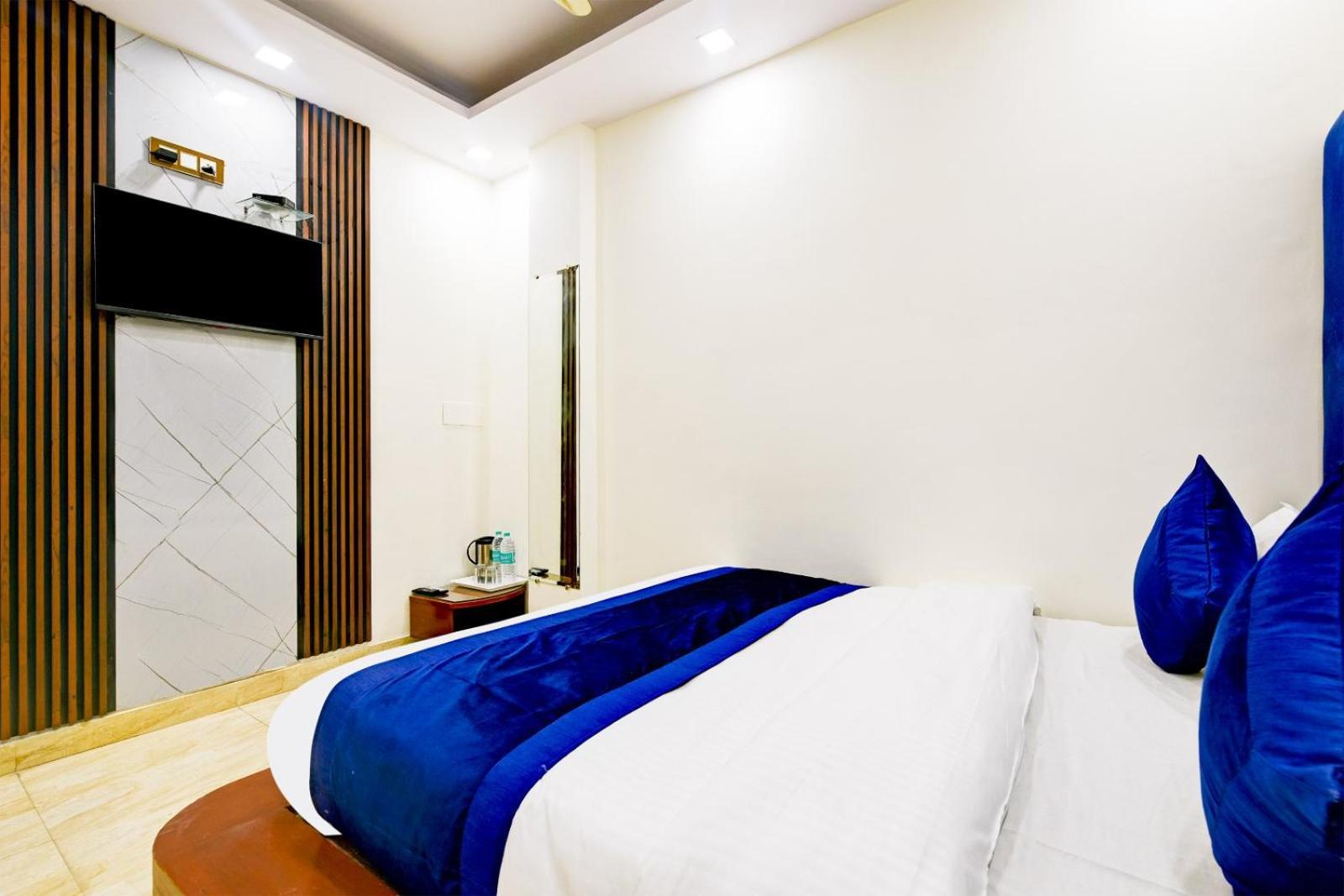 Prem Deluxe By Ved Group 2*