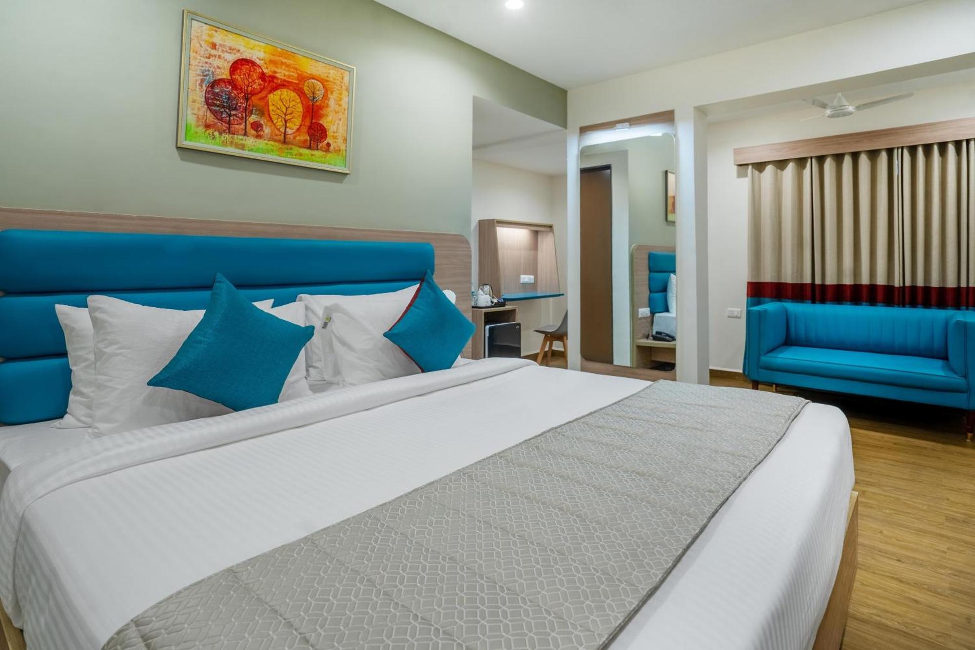 Franklein Delhi Aerocity Hotel