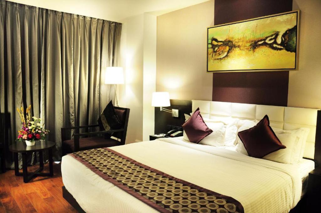 Hotel Saros Near Delhi Airport By Gross Group New Delhi