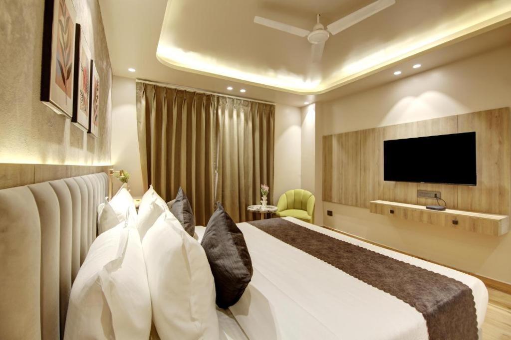 Cloud International Near Igi Airport 4* New Delhi