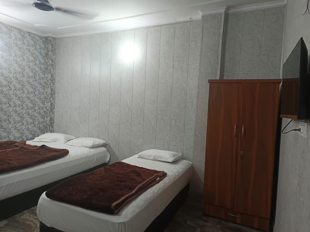 Haveli Heritage --- 200 Meters From Nizamuddin Railway Station Hotel New Delhi