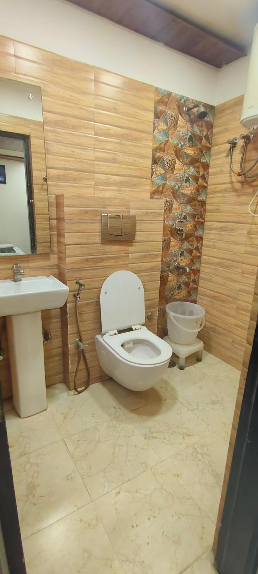 The Paramont Plaza Igi Airport Hotel New Delhi