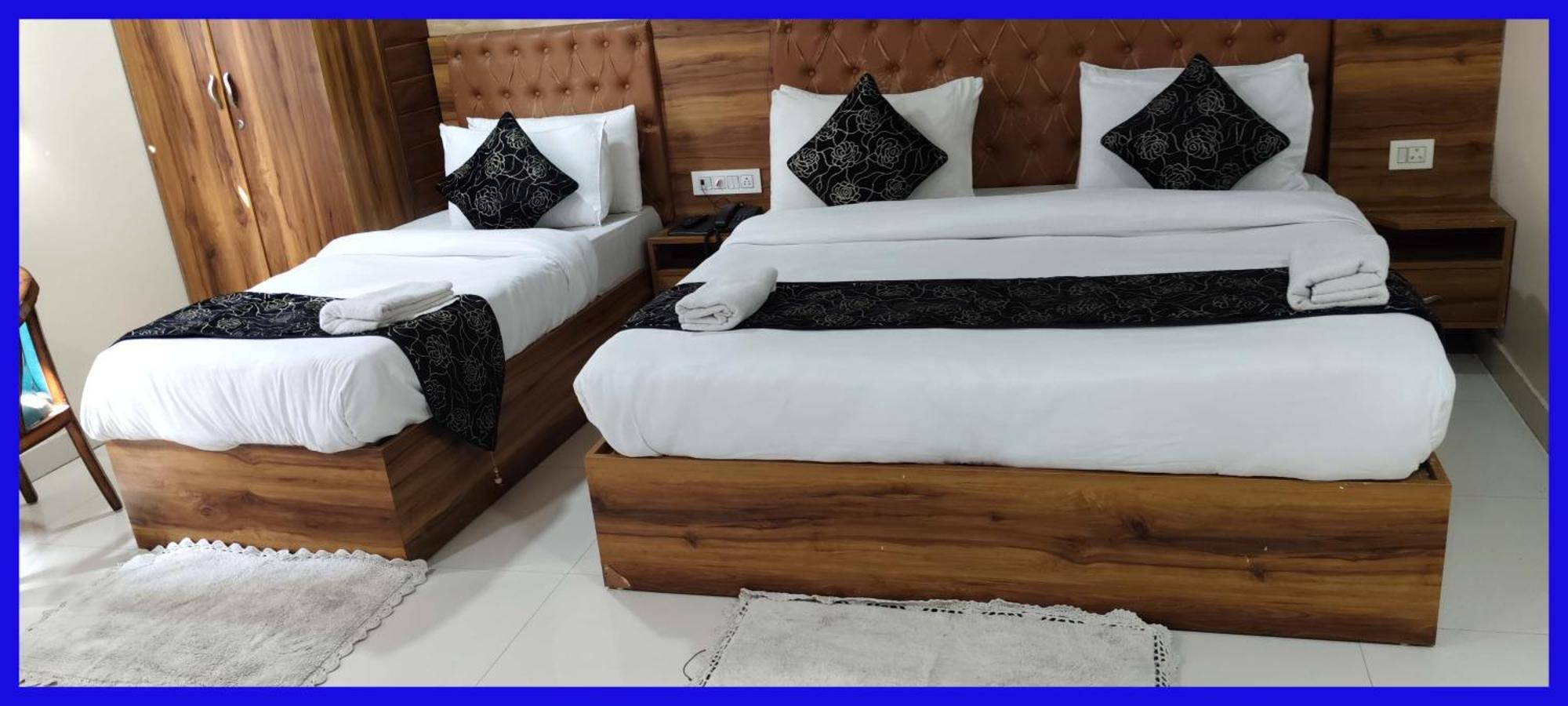 The Paramont Plaza Igi Airport Hotel New Delhi