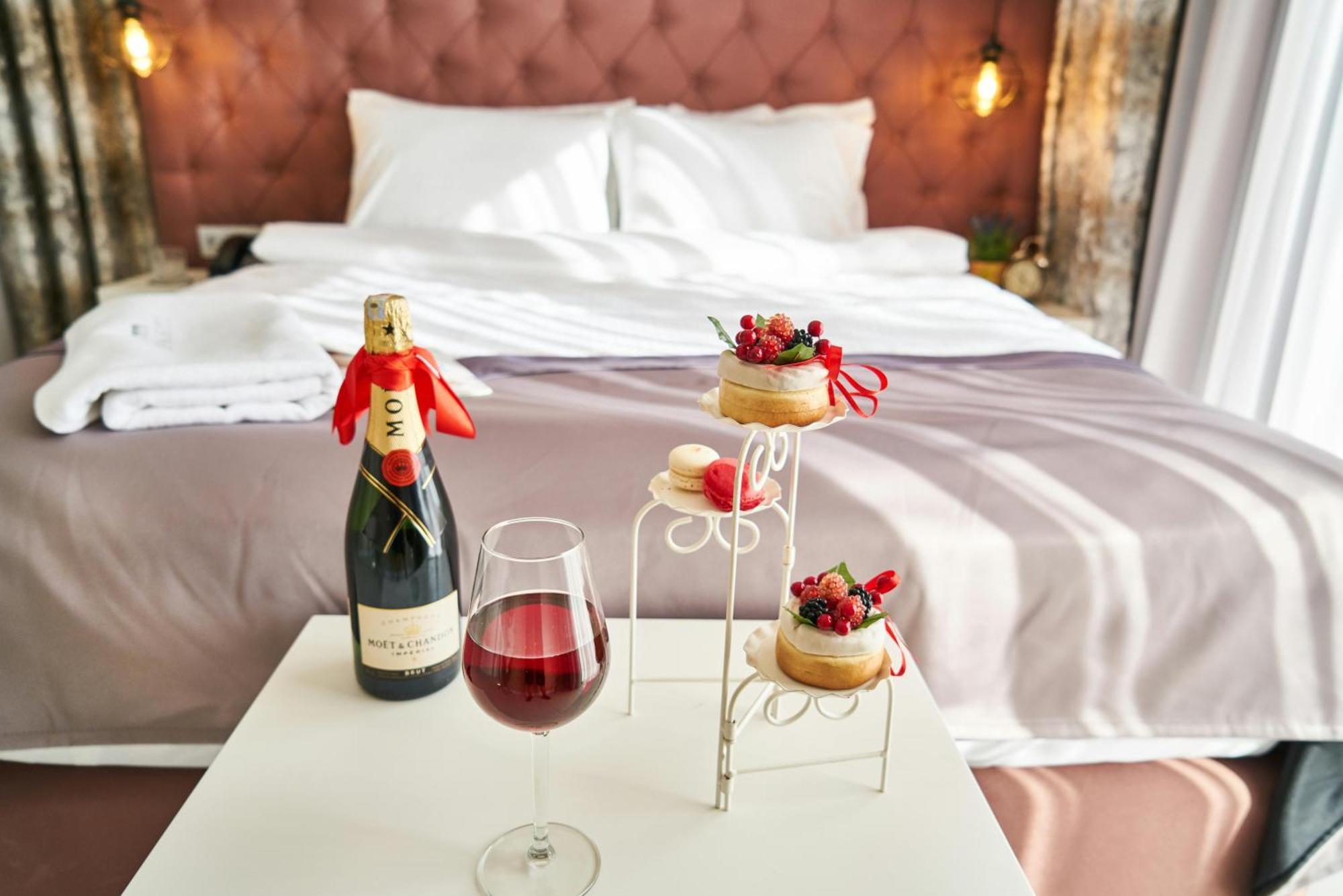 Hotel Sukoon - Ramesh Nagar 3*