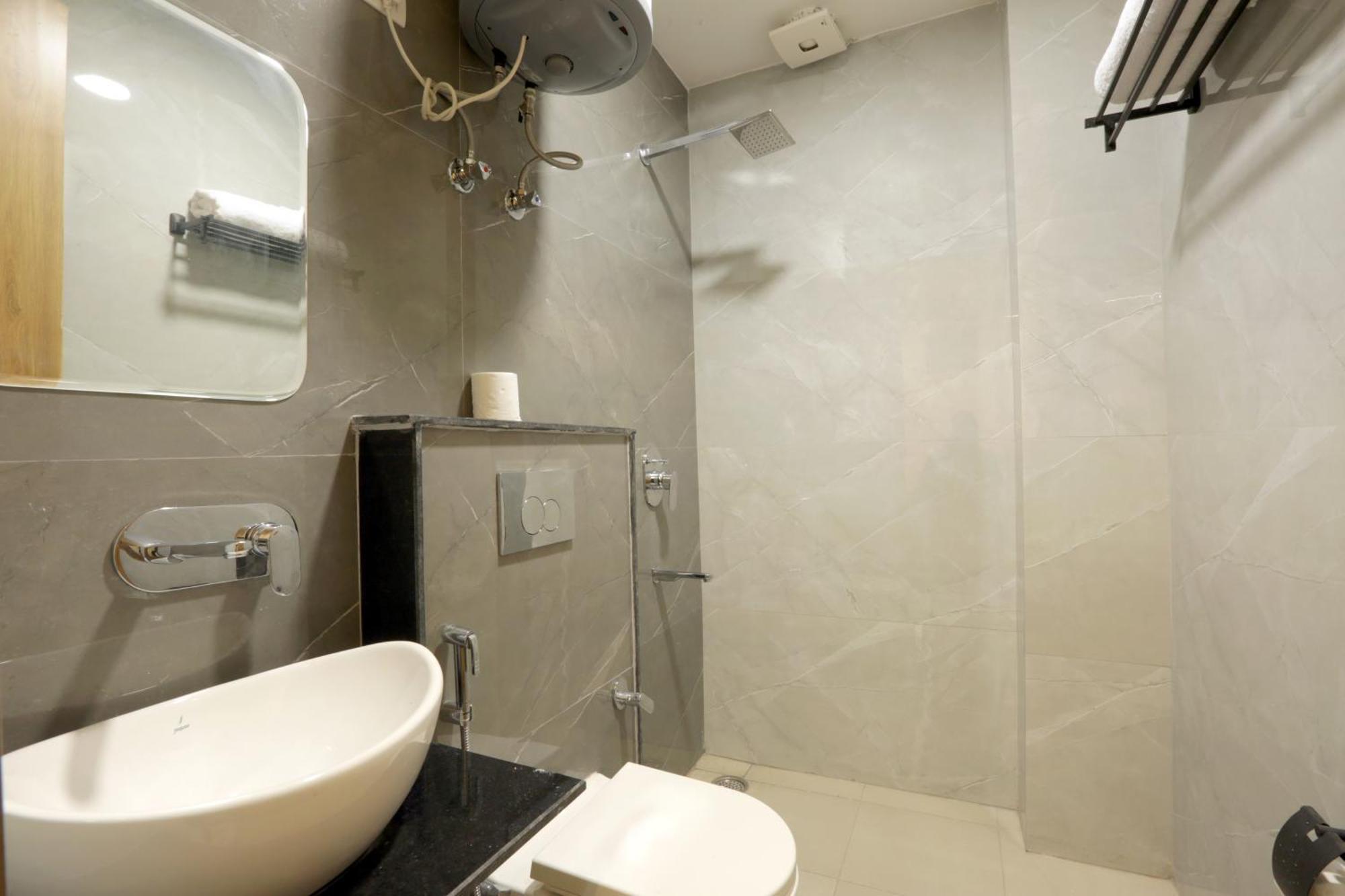 New Luxx - Near Igi Airport 3* Nova Deli
