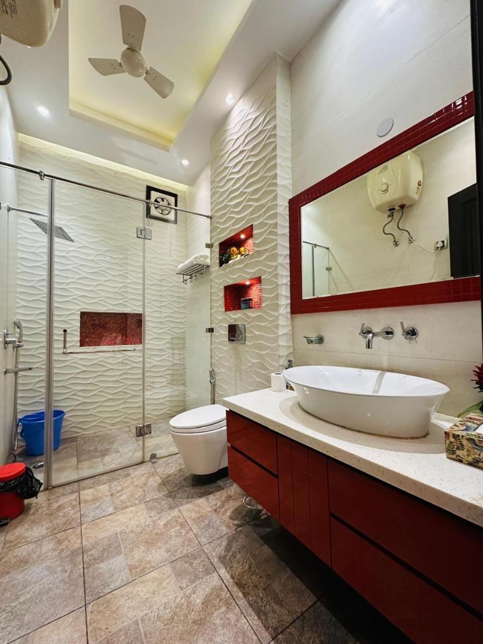 Jpm Home's With Luxury New Delhi
