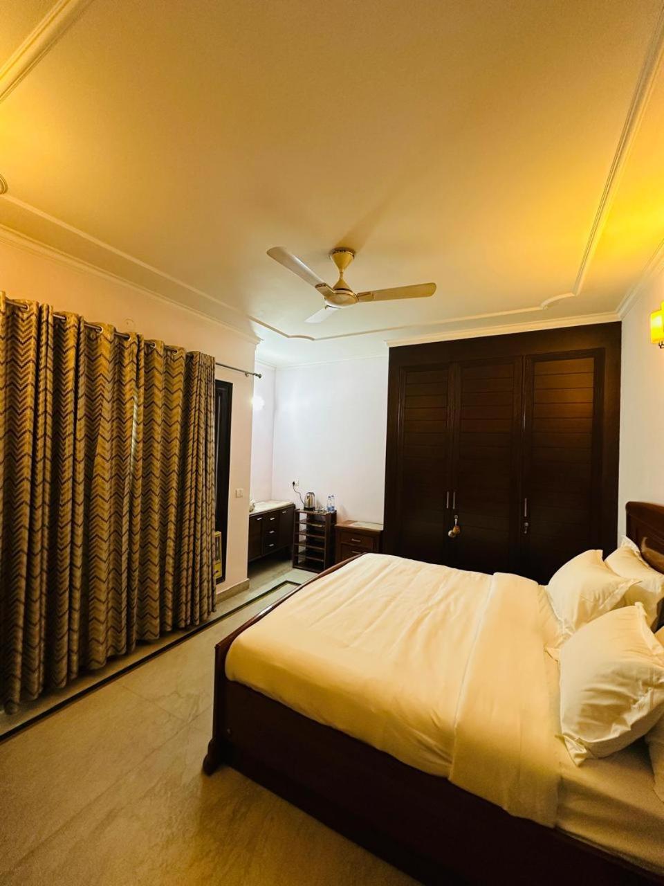 Jpm Home's With Luxury Homestay New Delhi
