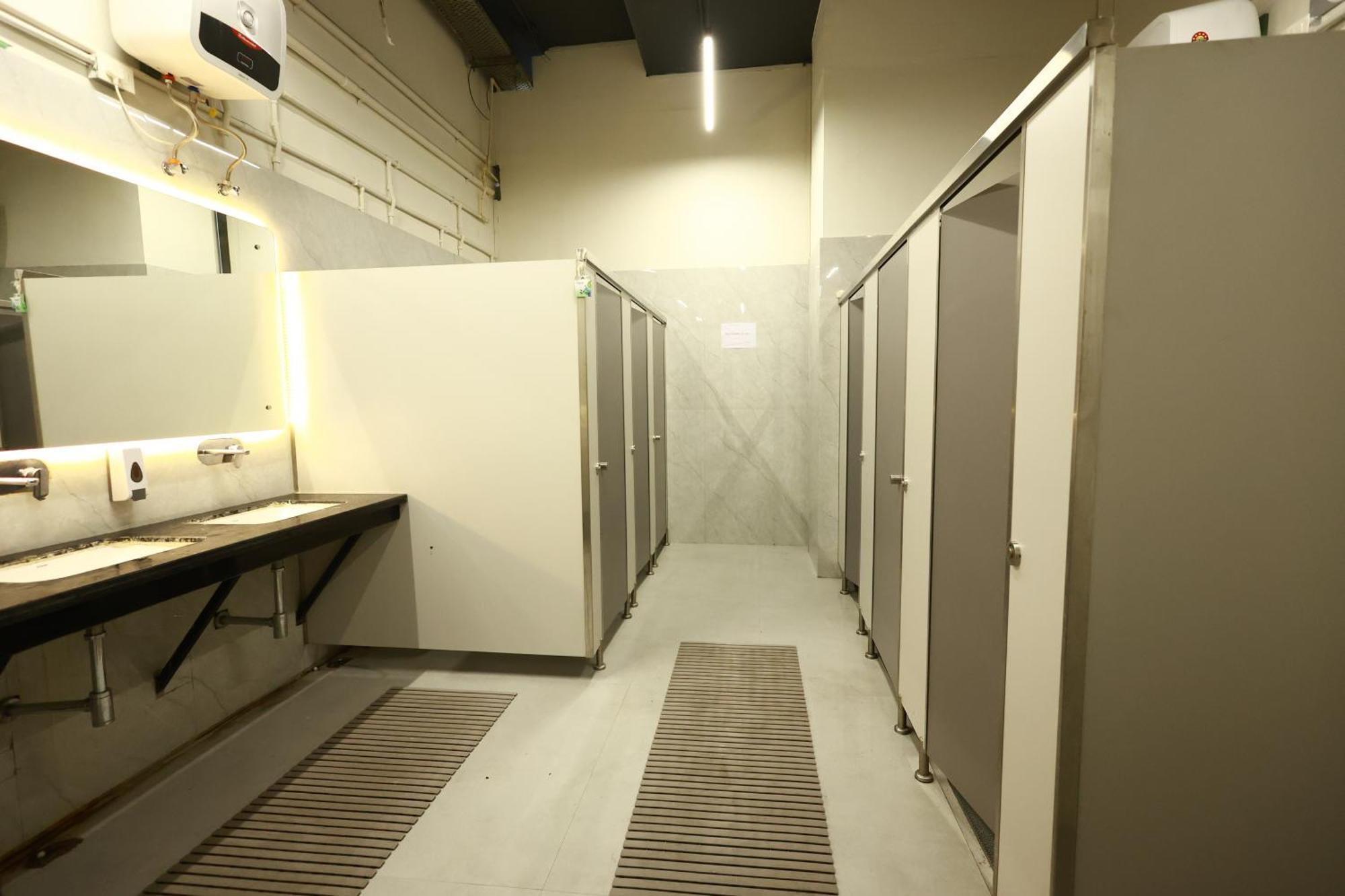 Hostel The Metrostay At Railway Station New Delhi