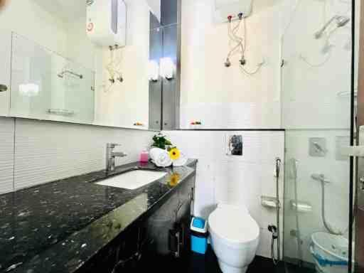 Olive Service - Defence Colony Apartment New Delhi