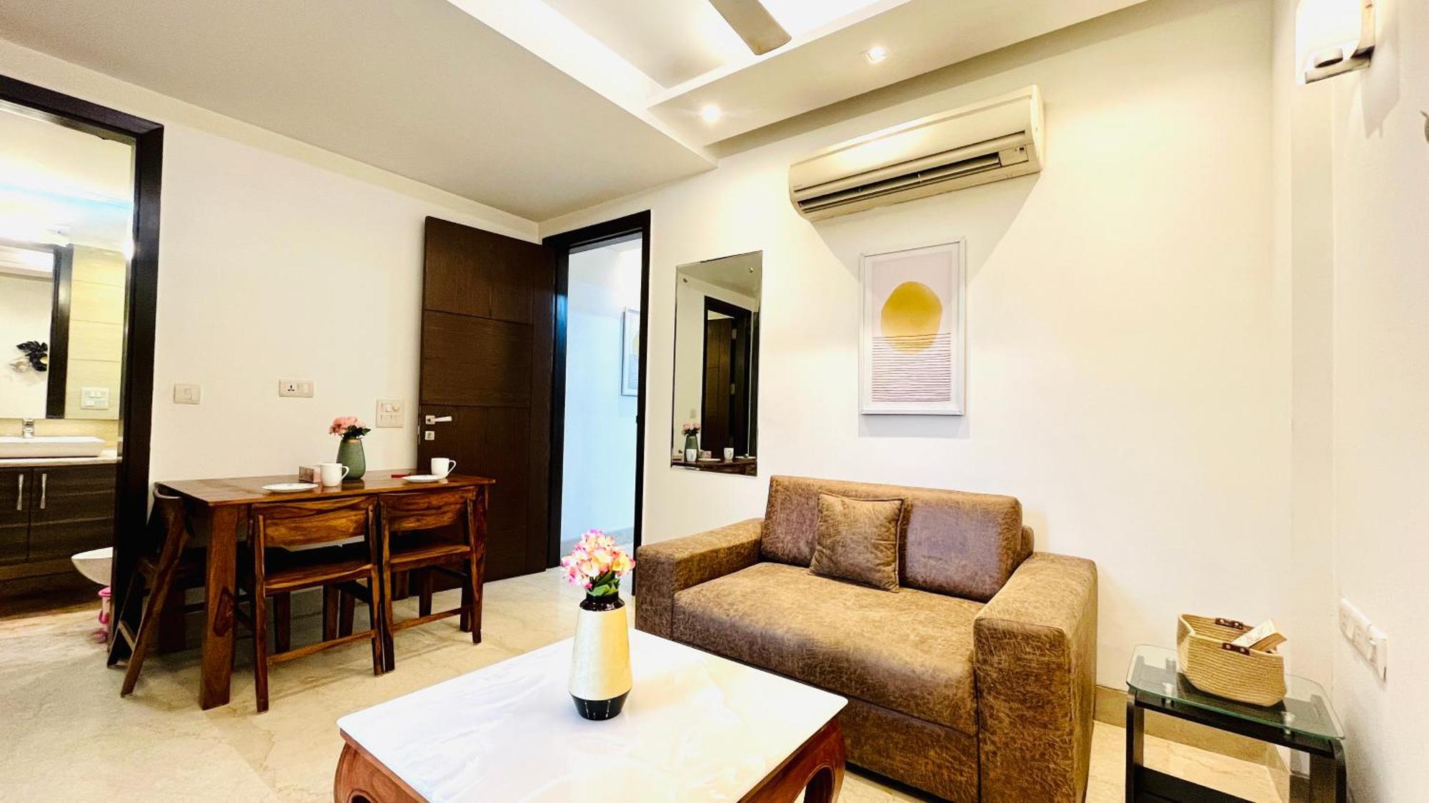 Apartment Olive Service - Greater Kailash