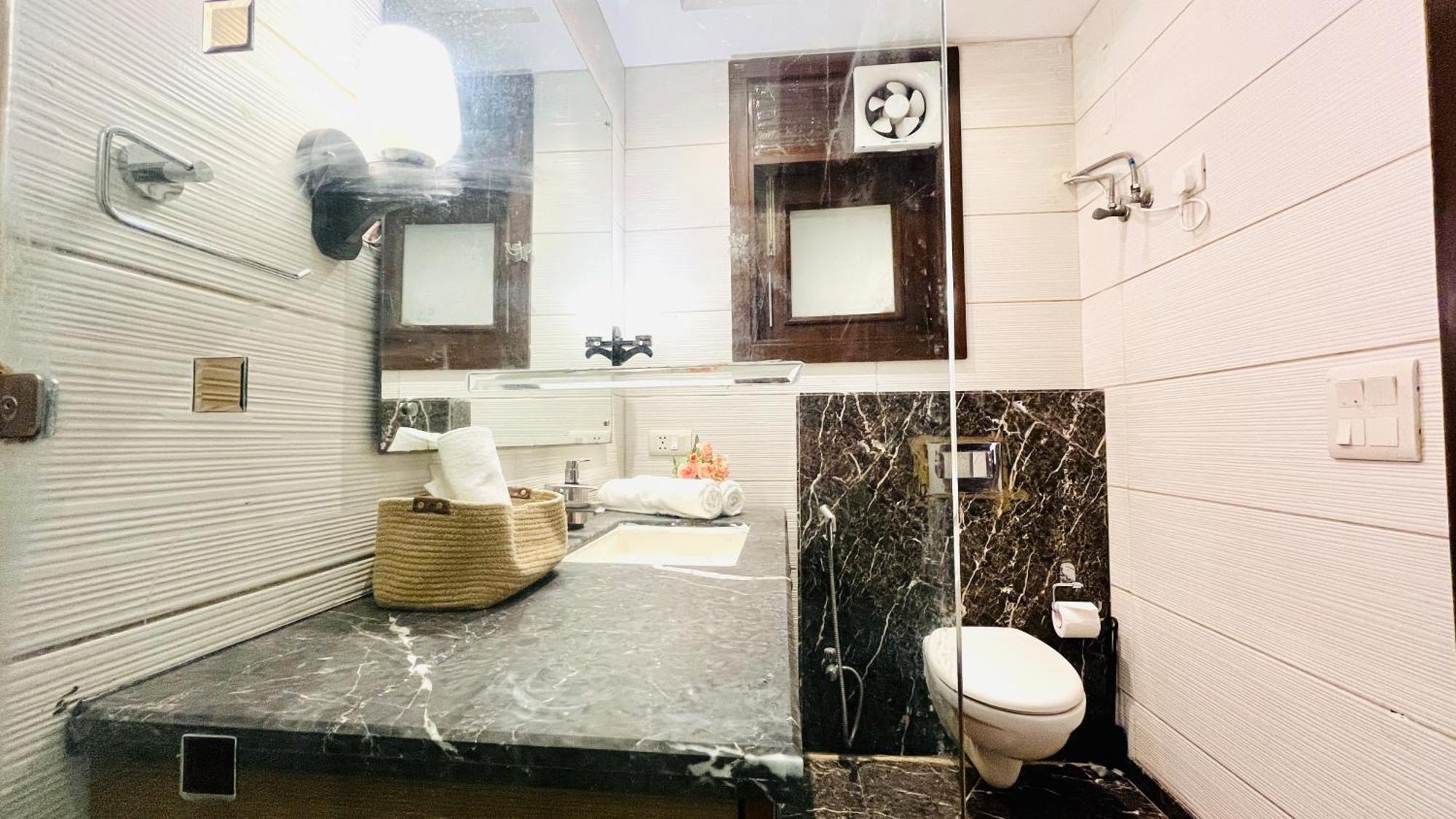 Olive Service - Greater Kailash Apartment *