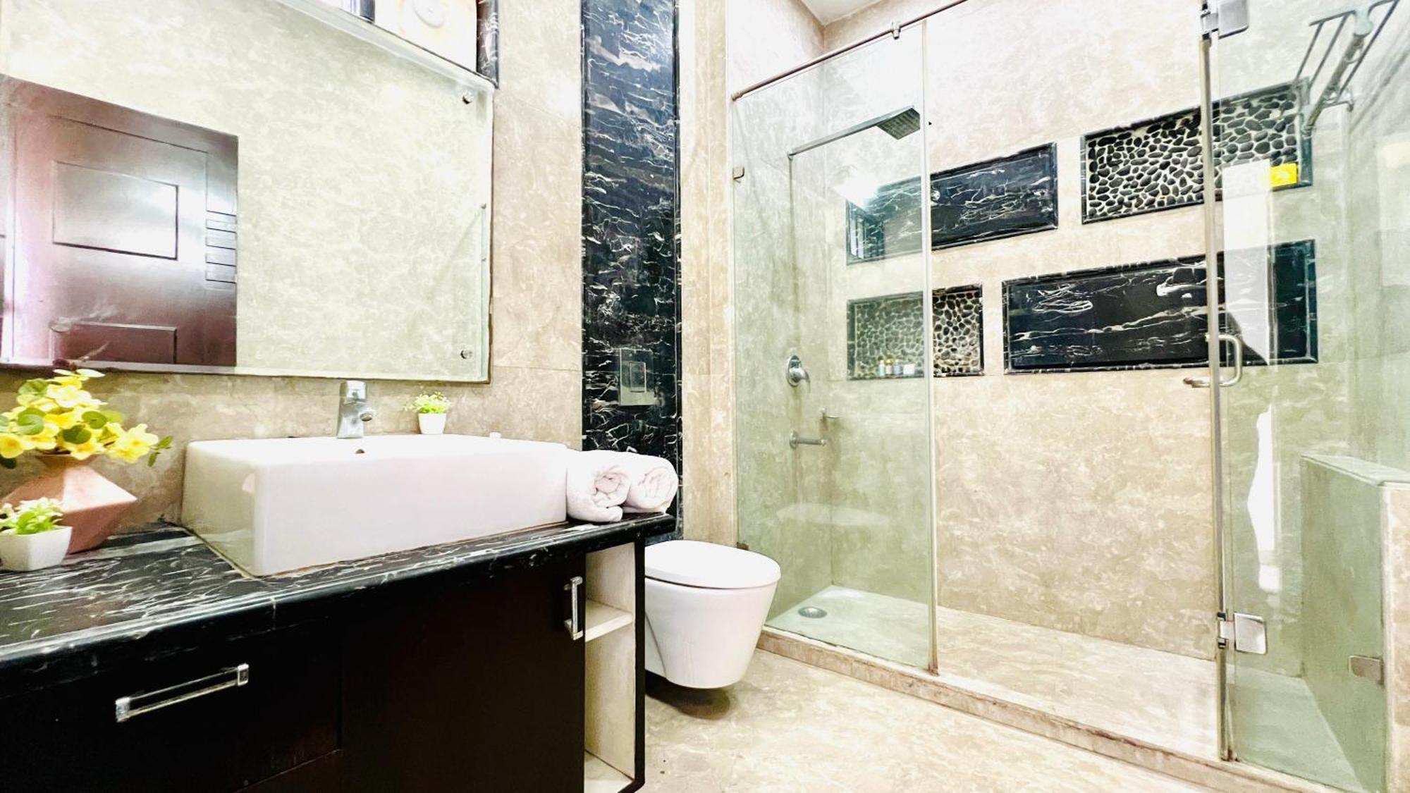 Apartment Olive Service - Greater Kailash
