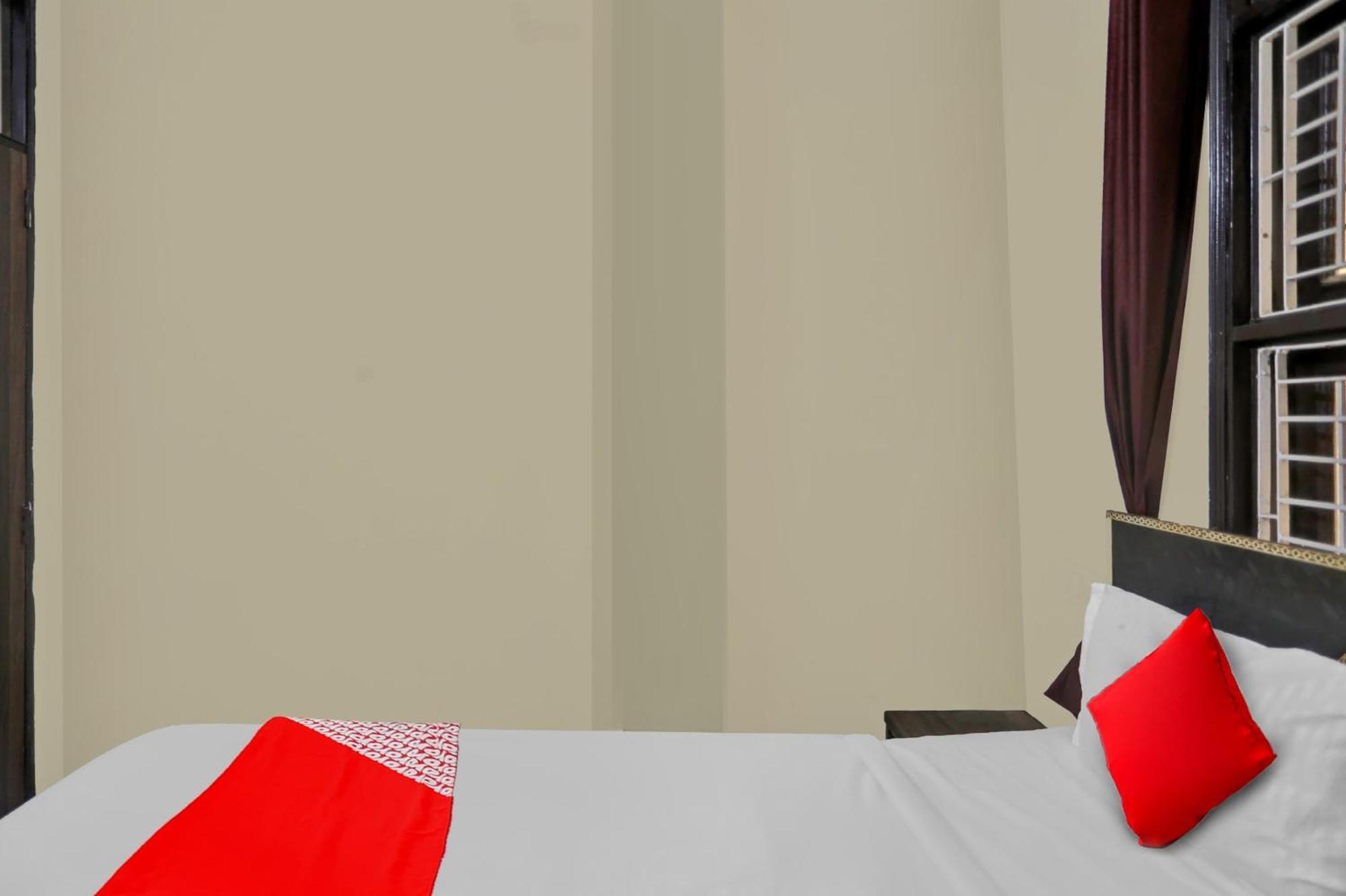 Hotel O Sun Shine New Delhi